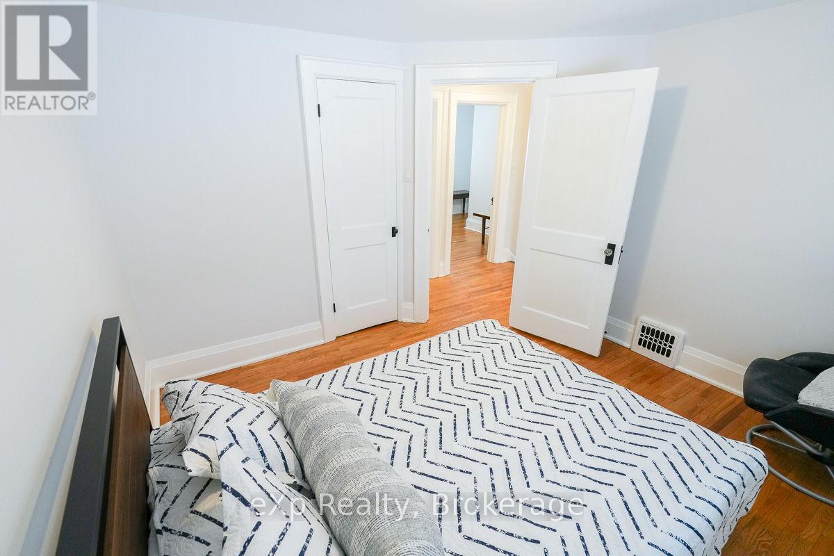 1144 4TH AVENUE W - 15