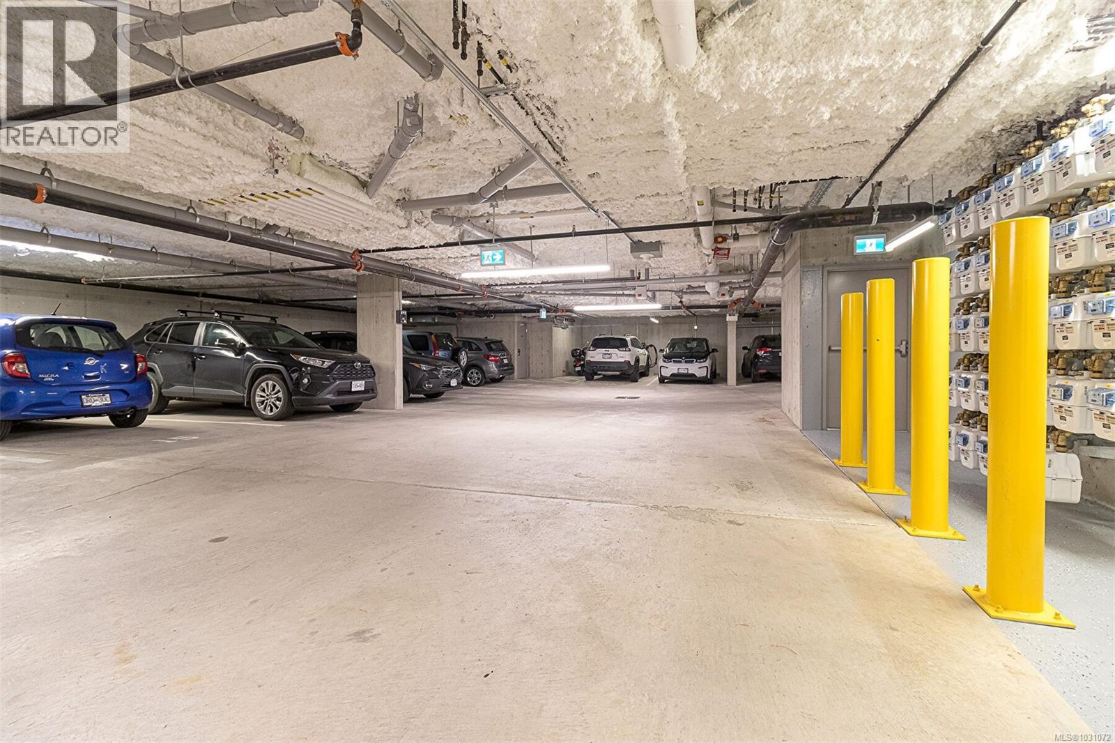 #308 9861 THIRD ST - 29