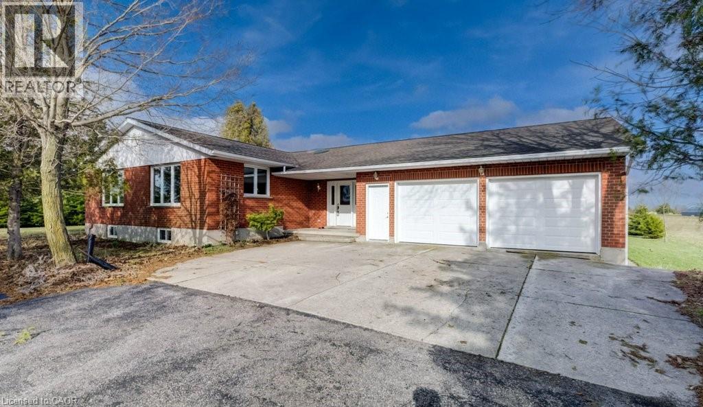 4137 WILMOT EASTHOPE Road - 1