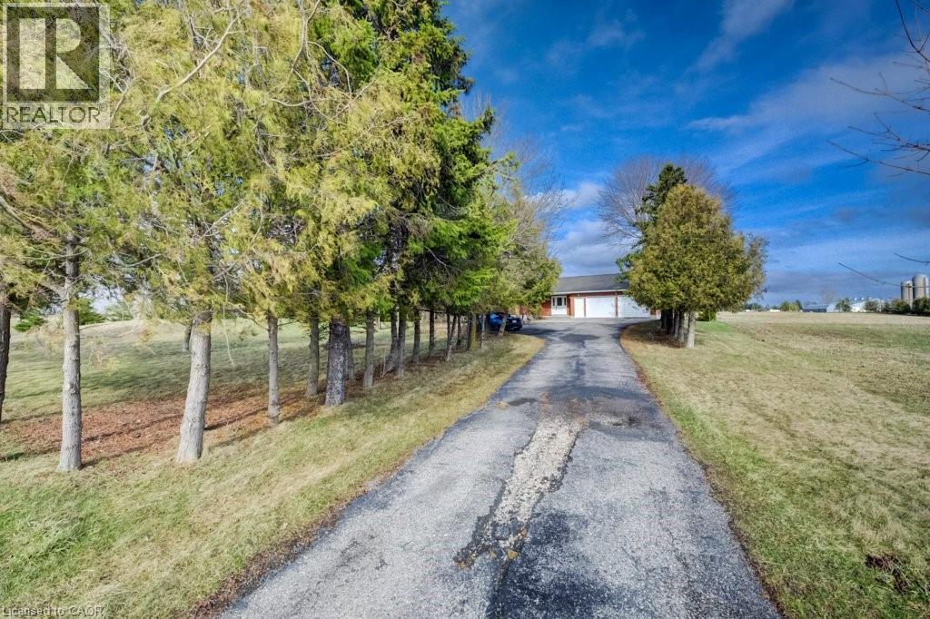 4137 WILMOT EASTHOPE Road - 2