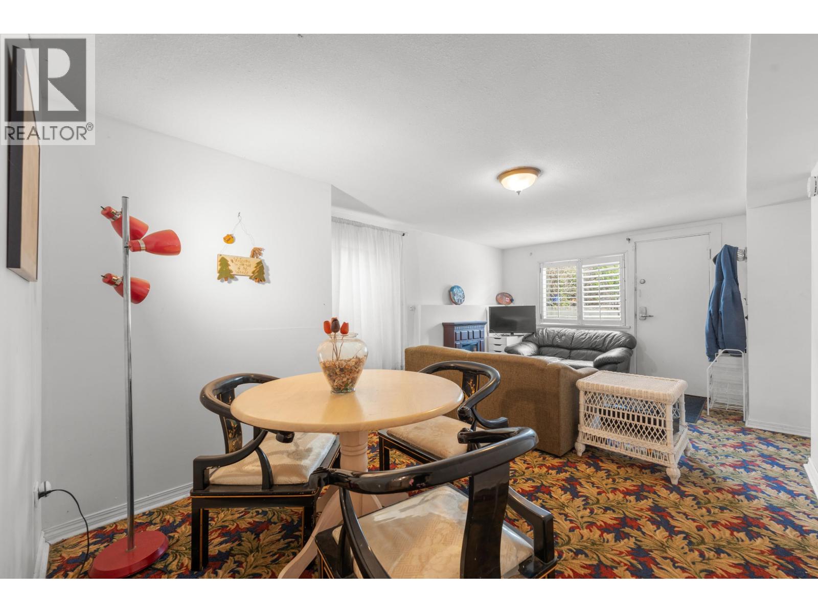 7429 FRASER STREET, Vancouver