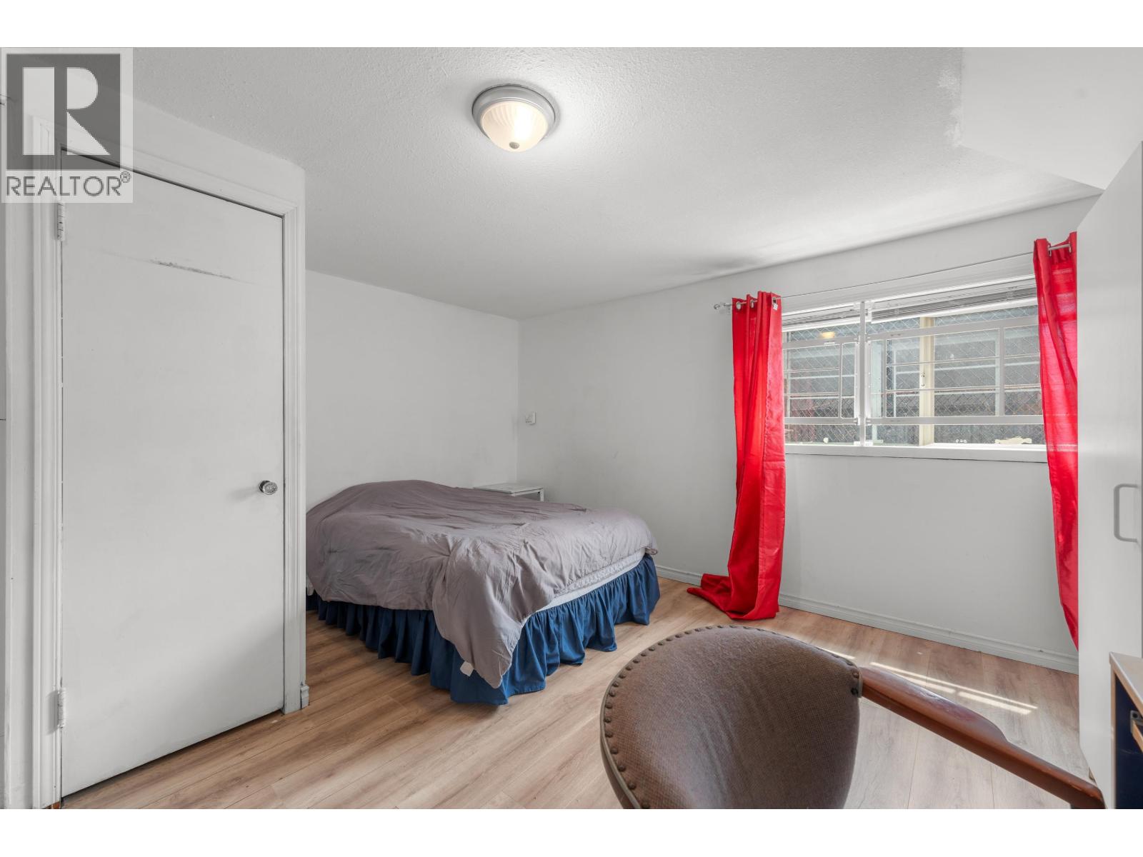 7429 FRASER STREET, Vancouver
