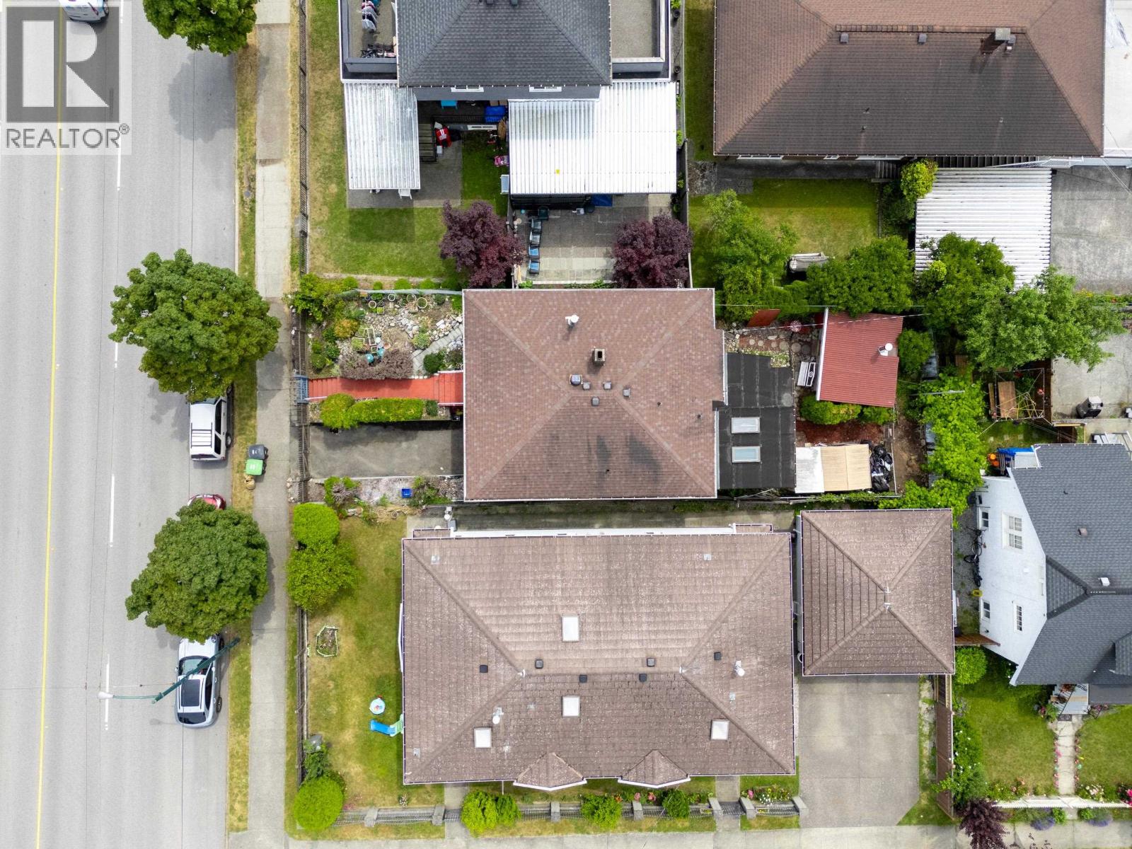 7429 FRASER STREET, Vancouver