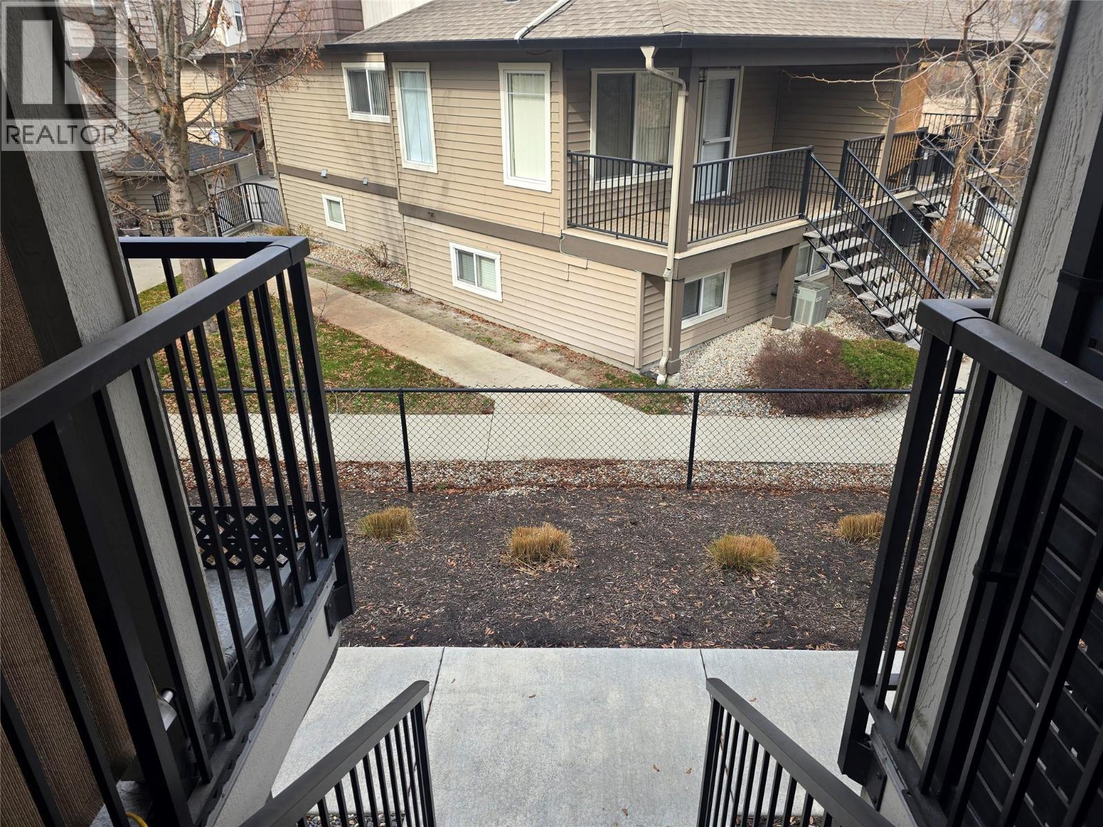 #9 1297 FINDLAY ROAD - 29