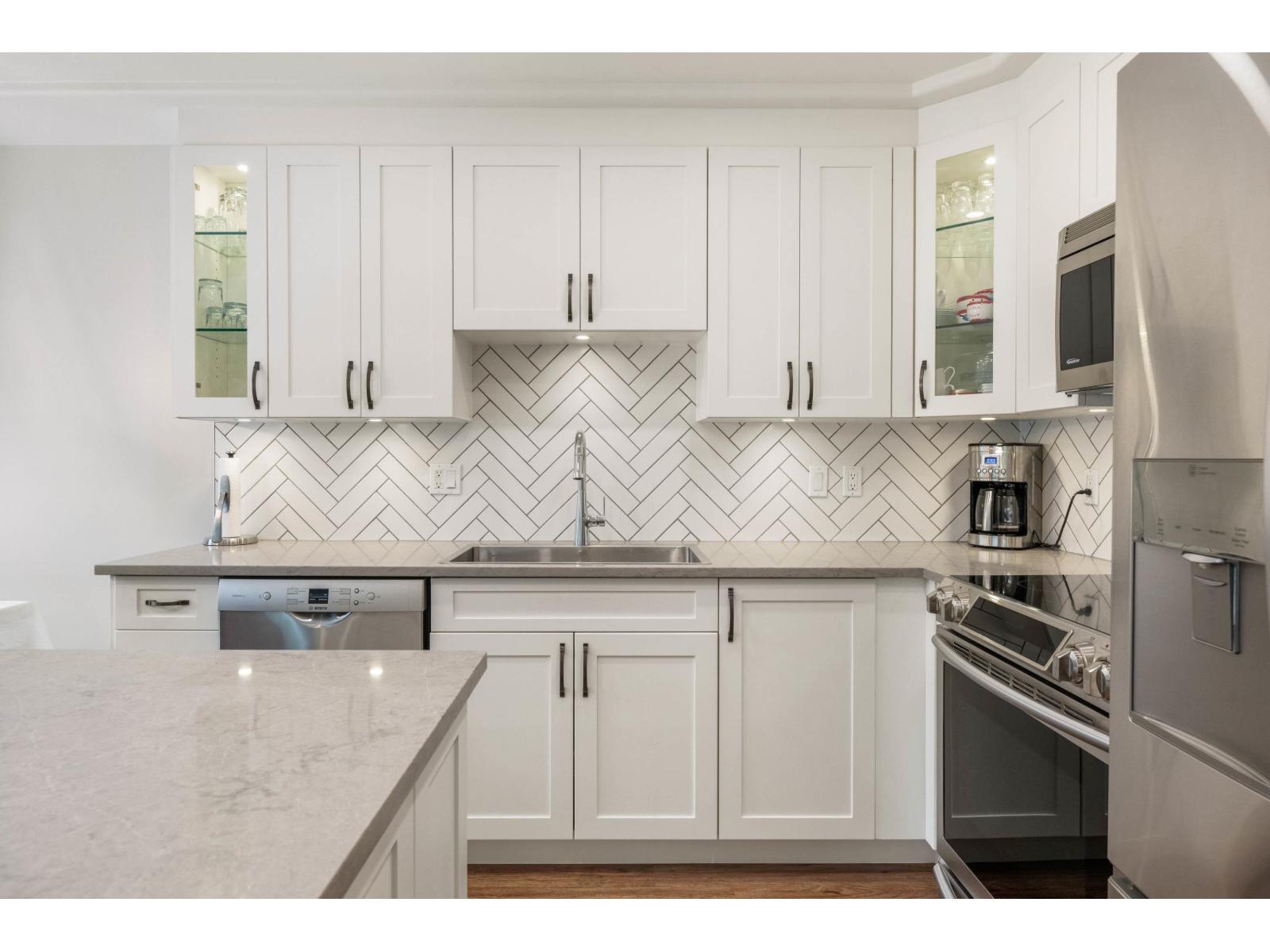 4 9559 208 STREET, Langley