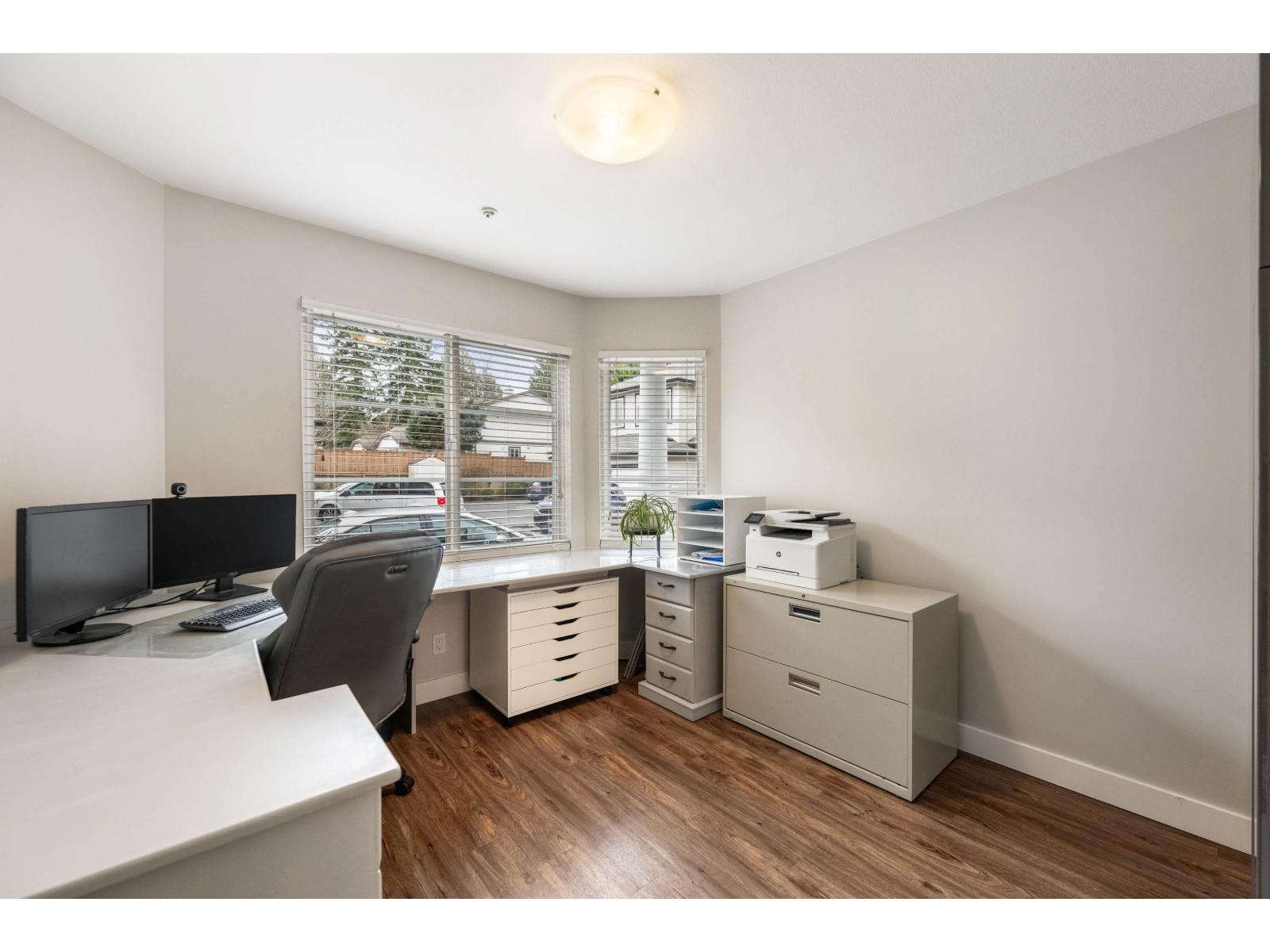 4 9559 208 STREET, Langley