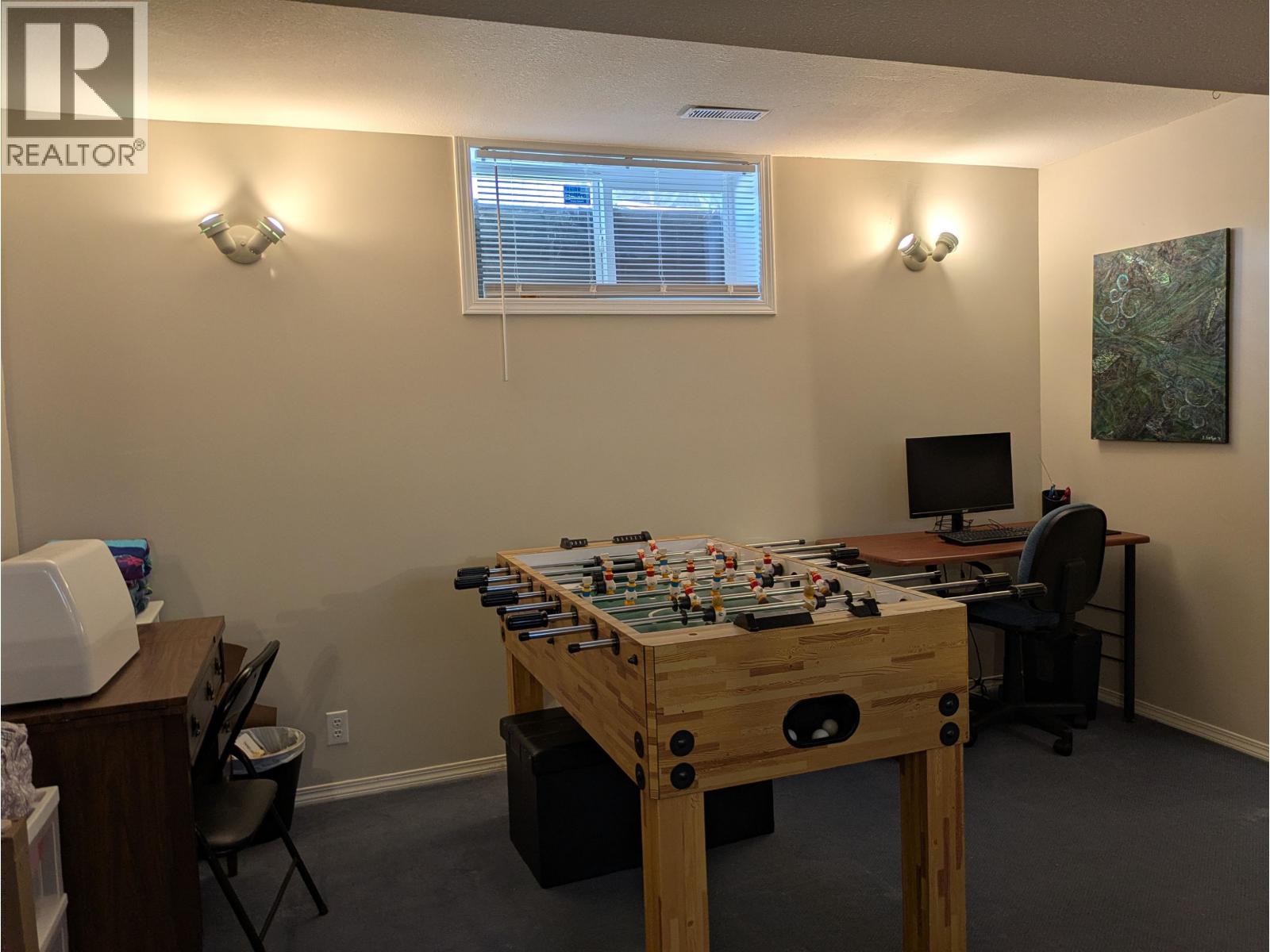 3930 ENEMARK CRESCENT - 16