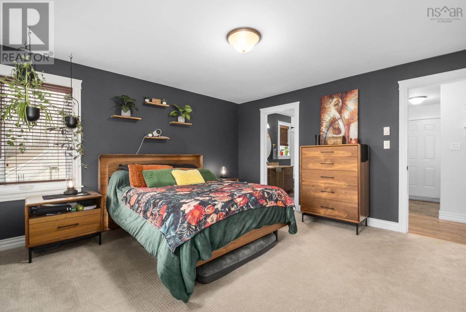 Property 17 of 49 of 5 Tailfeather Court