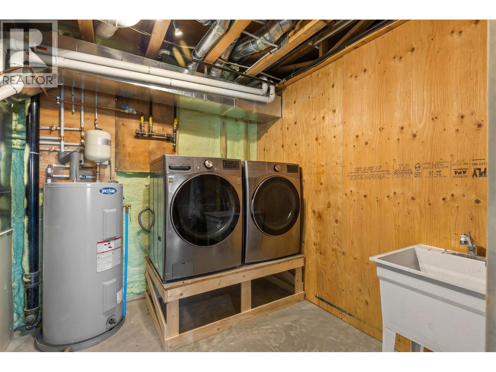 31 Nine Mile Place, Osoyoos