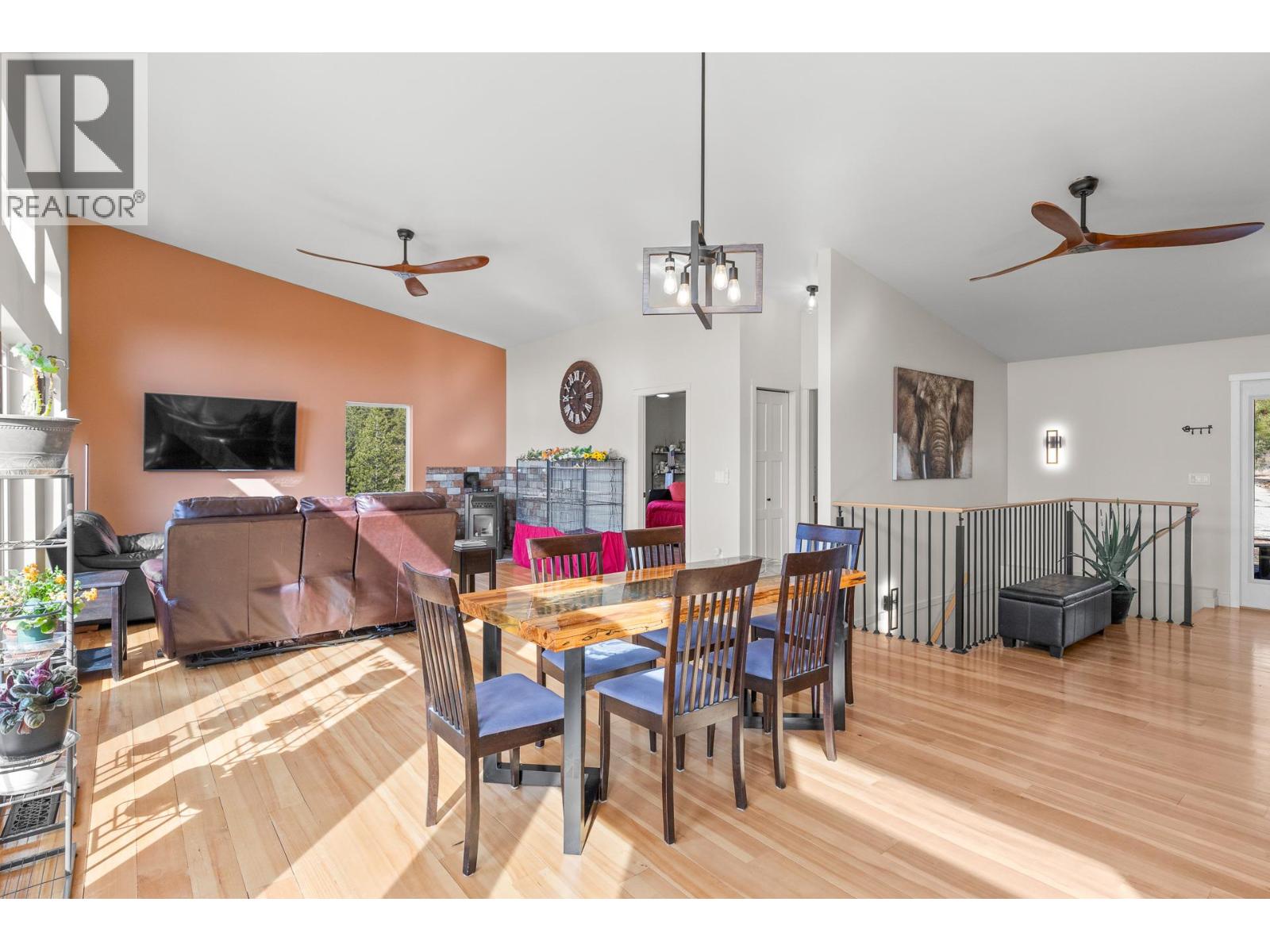 31 Nine Mile Place - 37