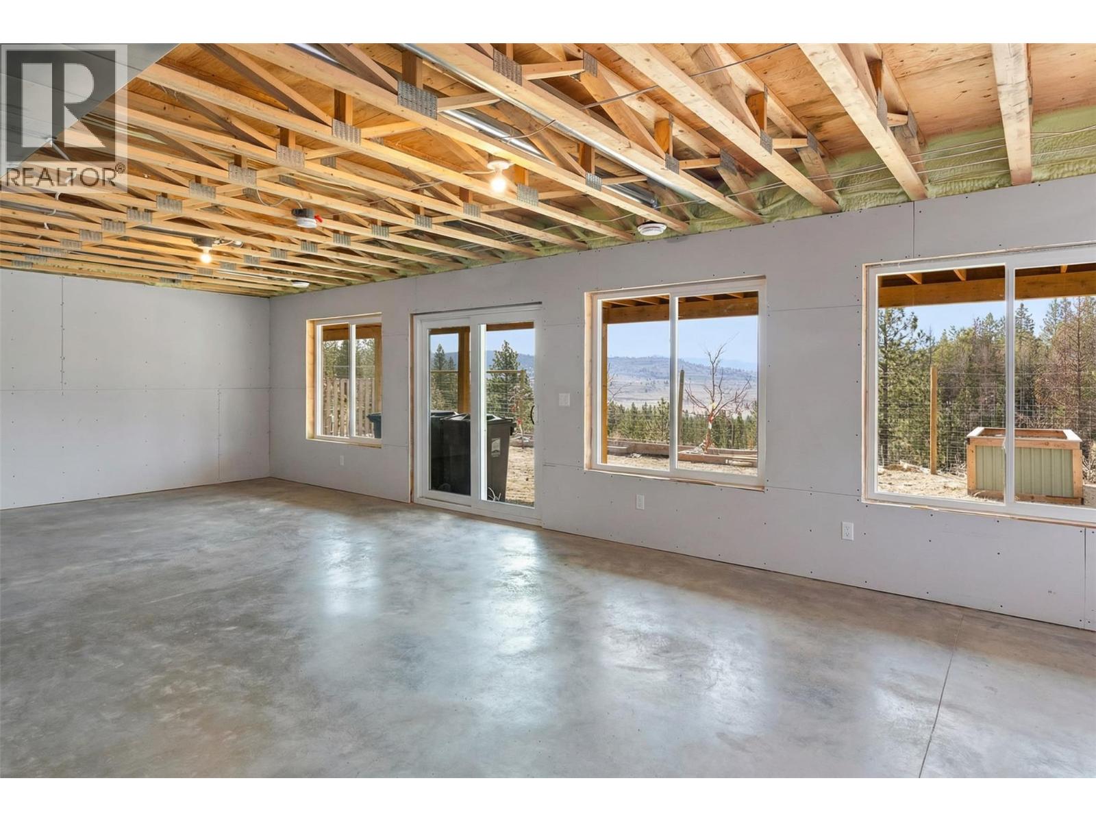 31 Nine Mile Place, Osoyoos