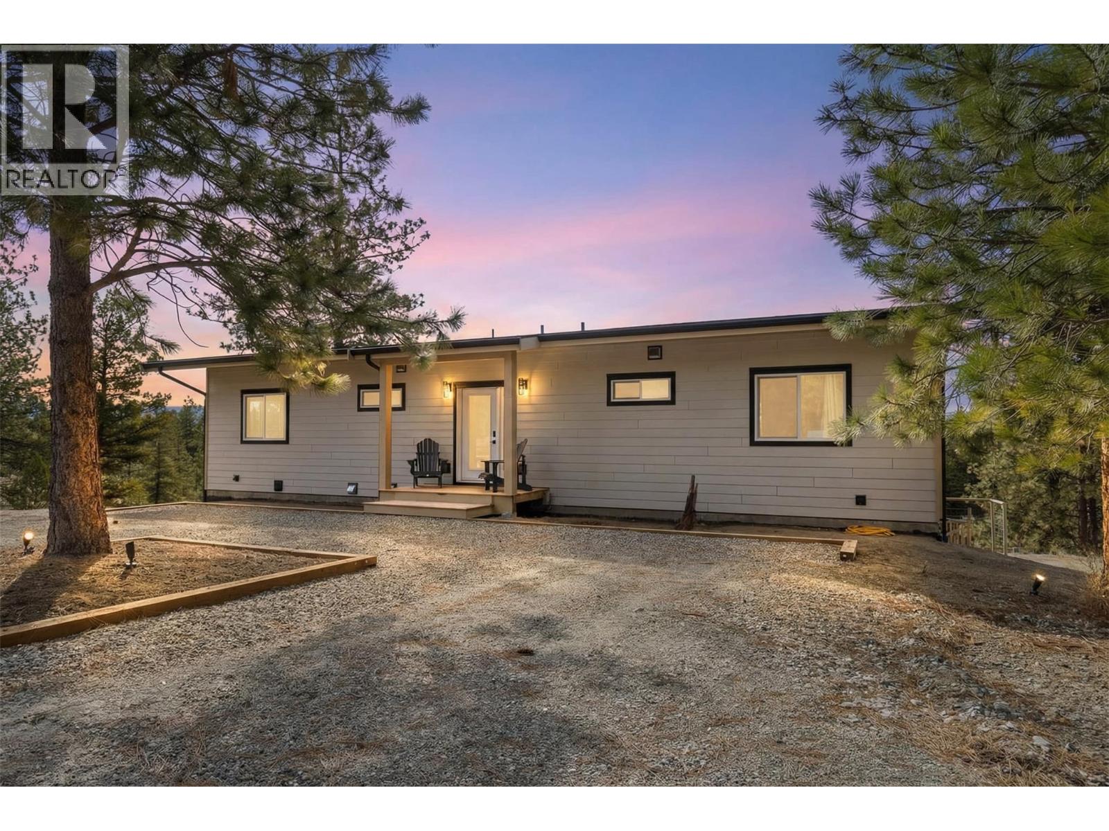 31 Nine Mile Place, Osoyoos