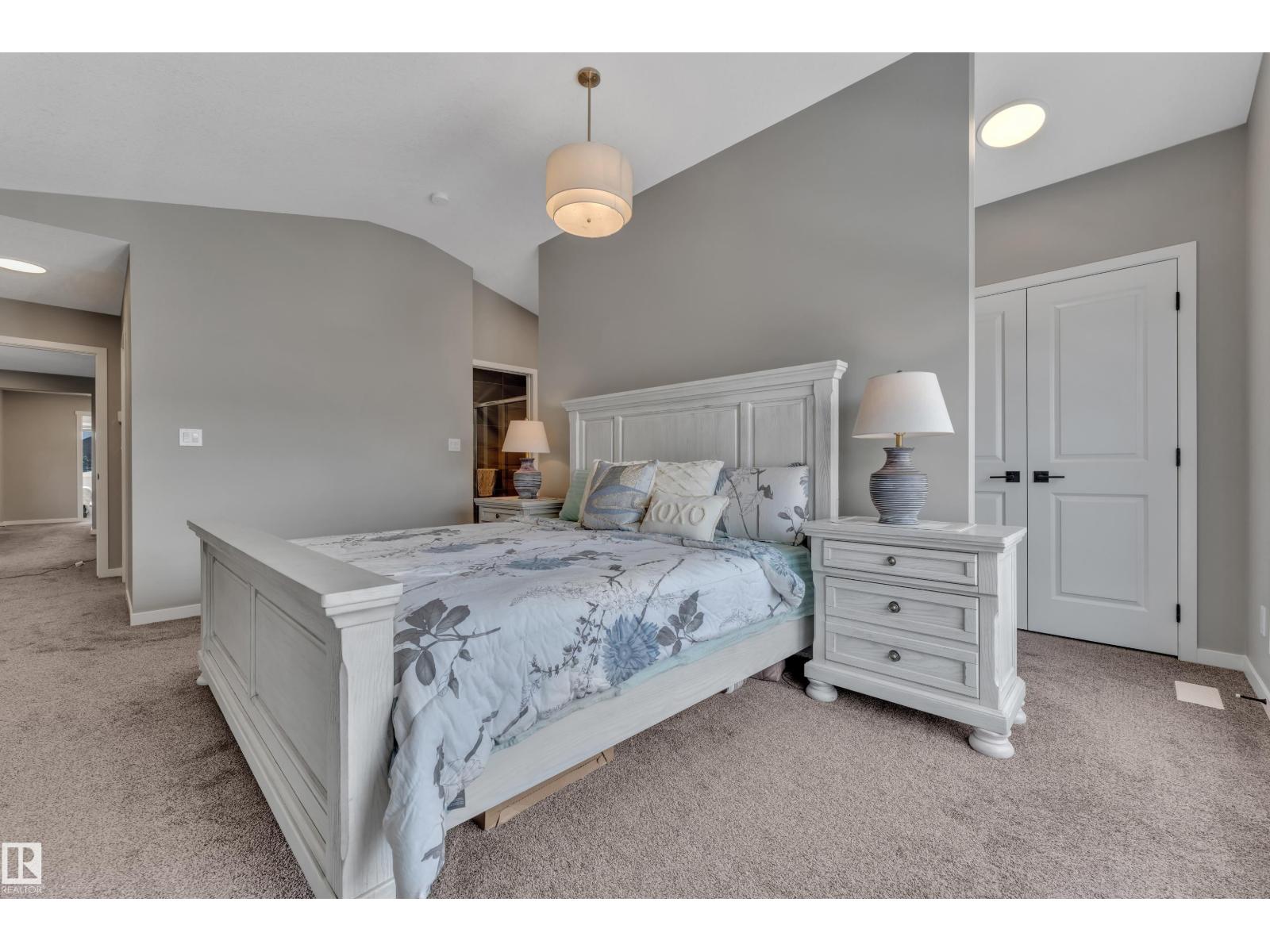 21853 98A AV NW, Edmonton