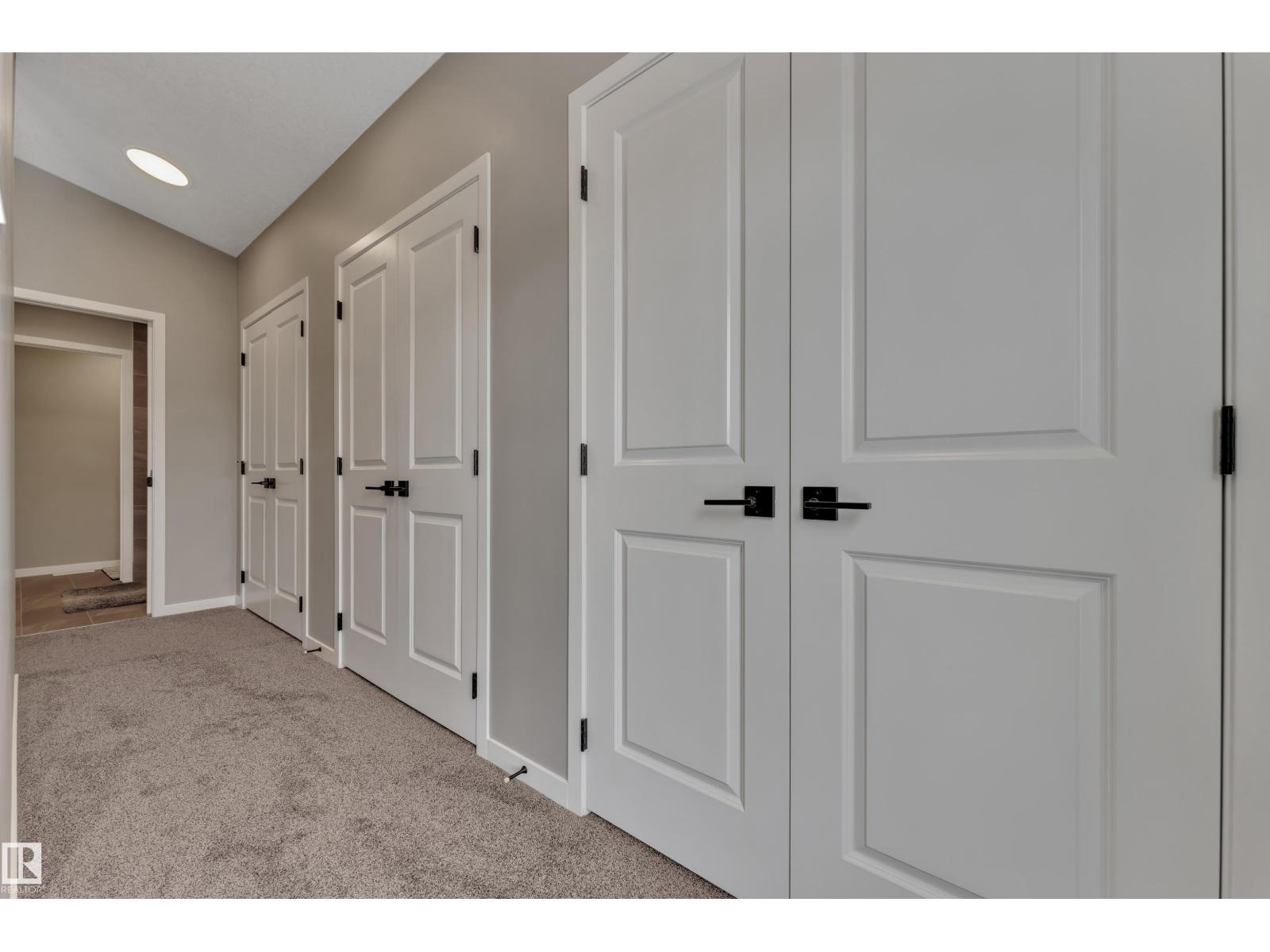 21853 98A AV NW, Edmonton