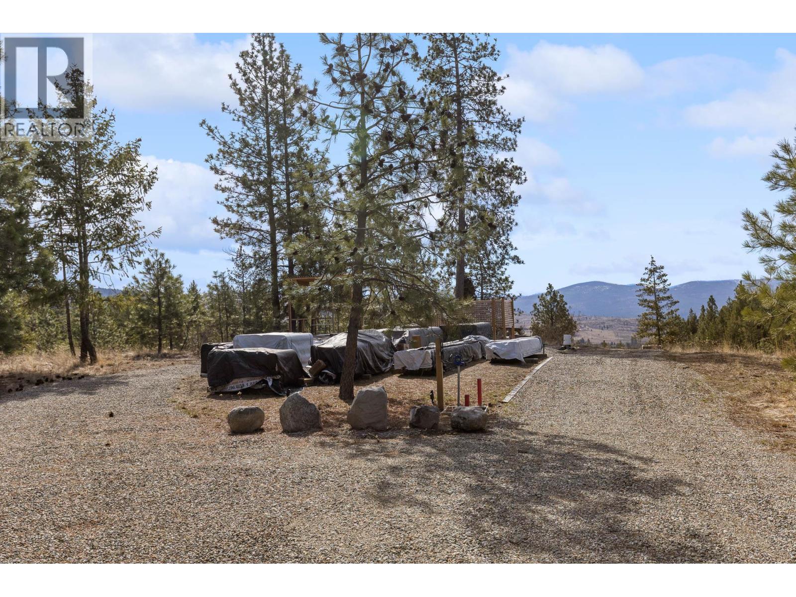 31 Nine Mile Place, Osoyoos