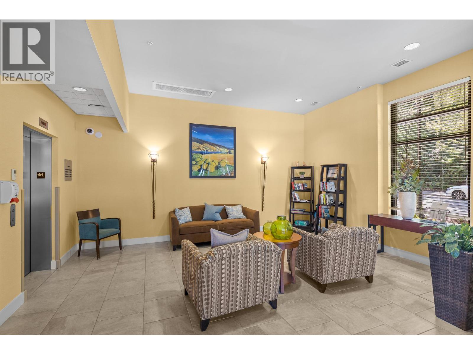 12811 LAKESHORE Drive Unit# 518, Summerland