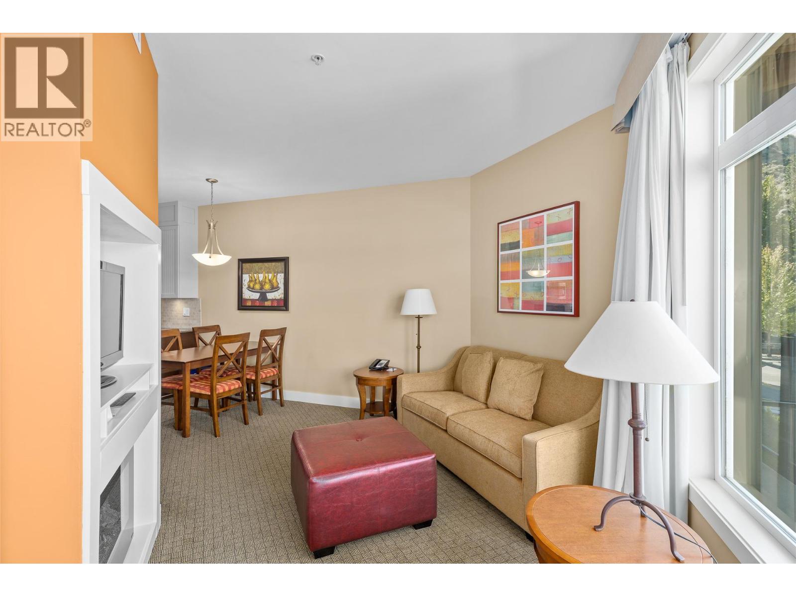 12811 LAKESHORE Drive Unit# 518, Summerland