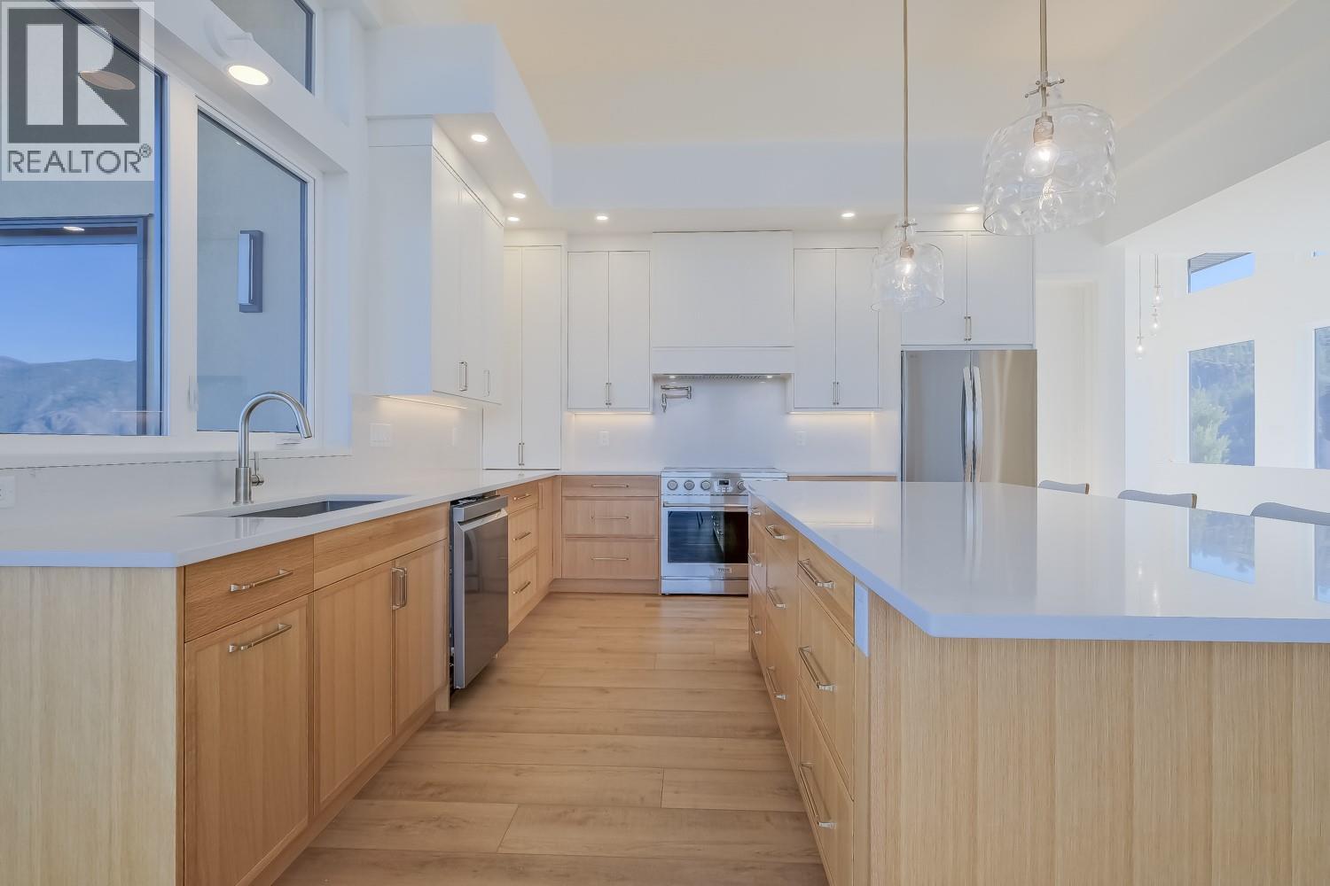 106 3331 EVERGREEN Drive, Penticton