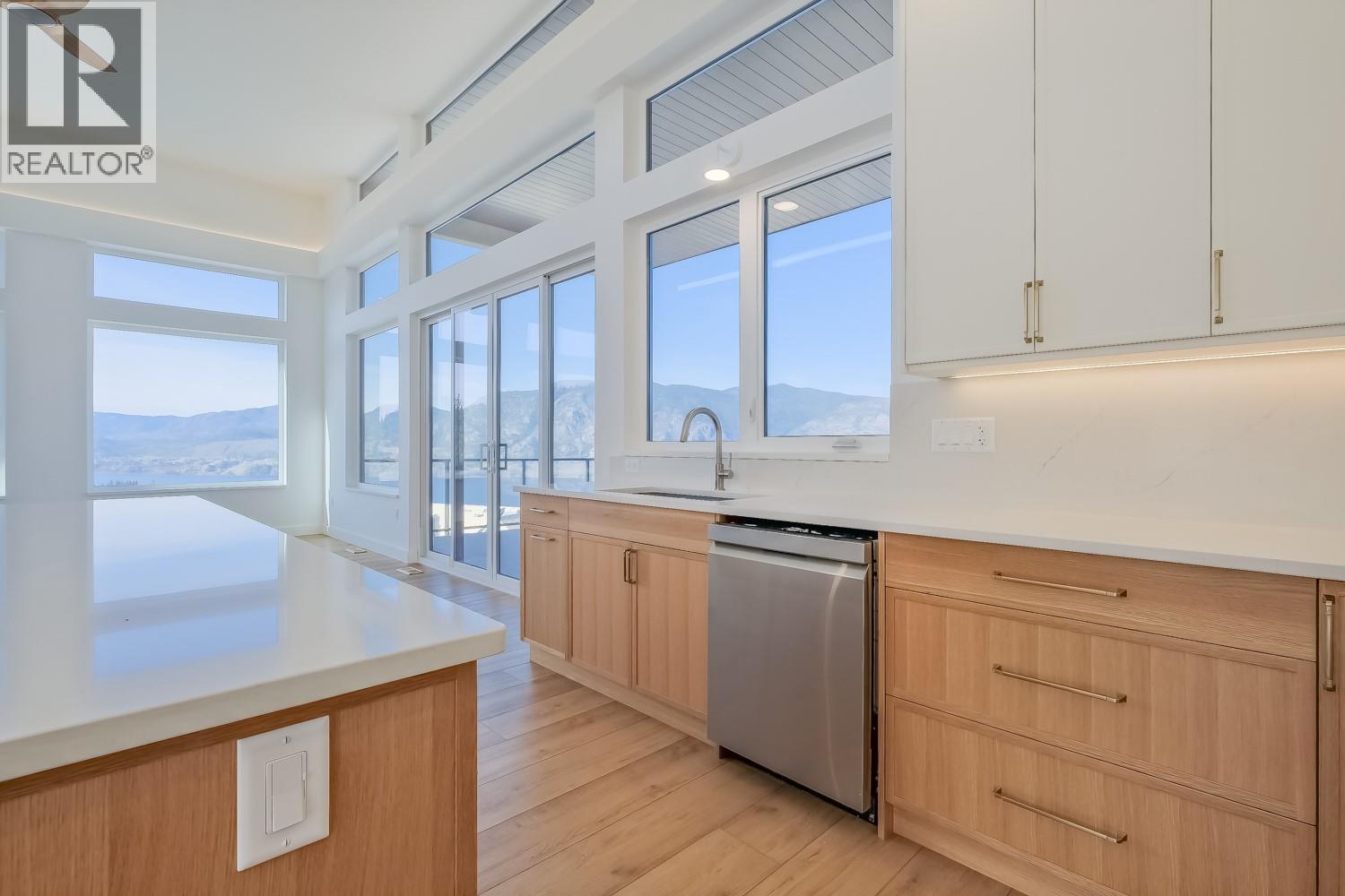 106 3331 EVERGREEN Drive, Penticton