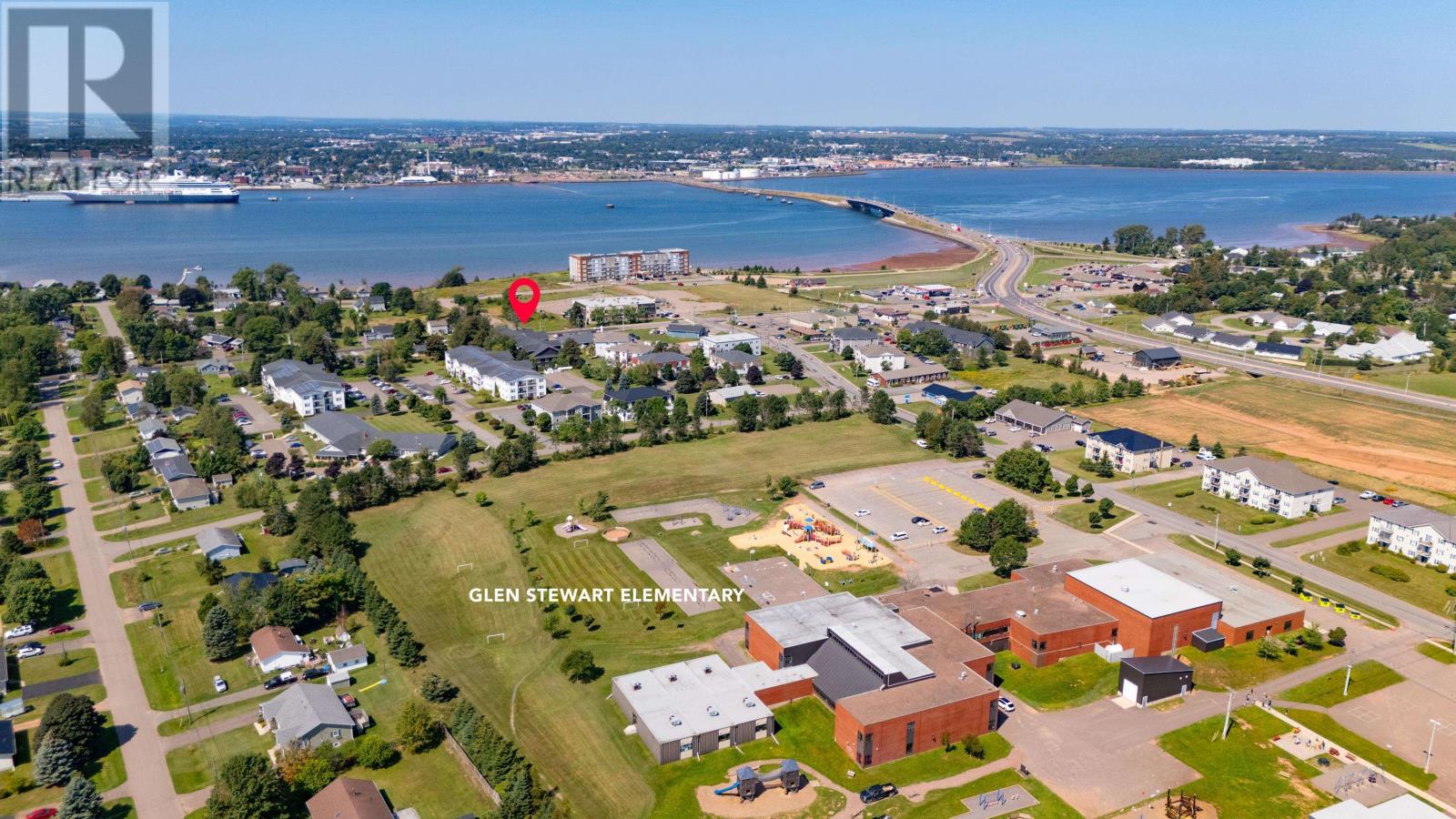 #204 29 STRATFORD ROAD - 30