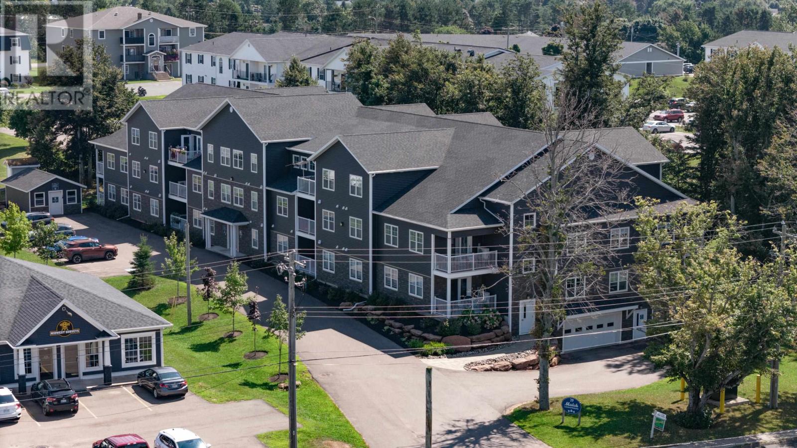 #204 29 STRATFORD ROAD - 31