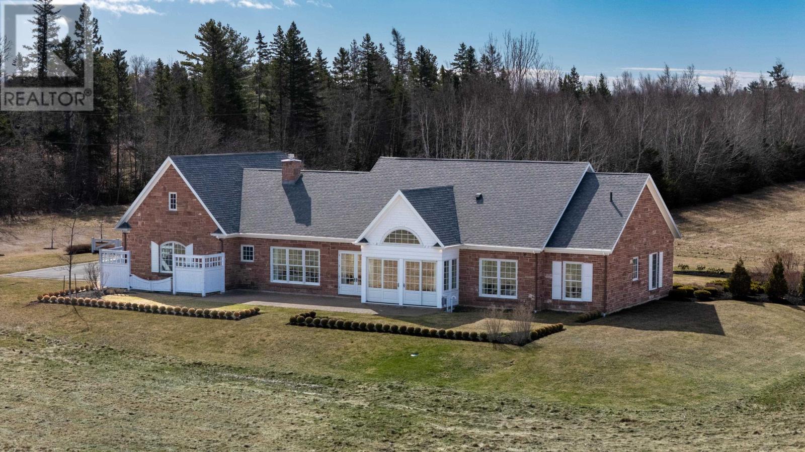 1881 Gladstone Road, Rte 348 - 7