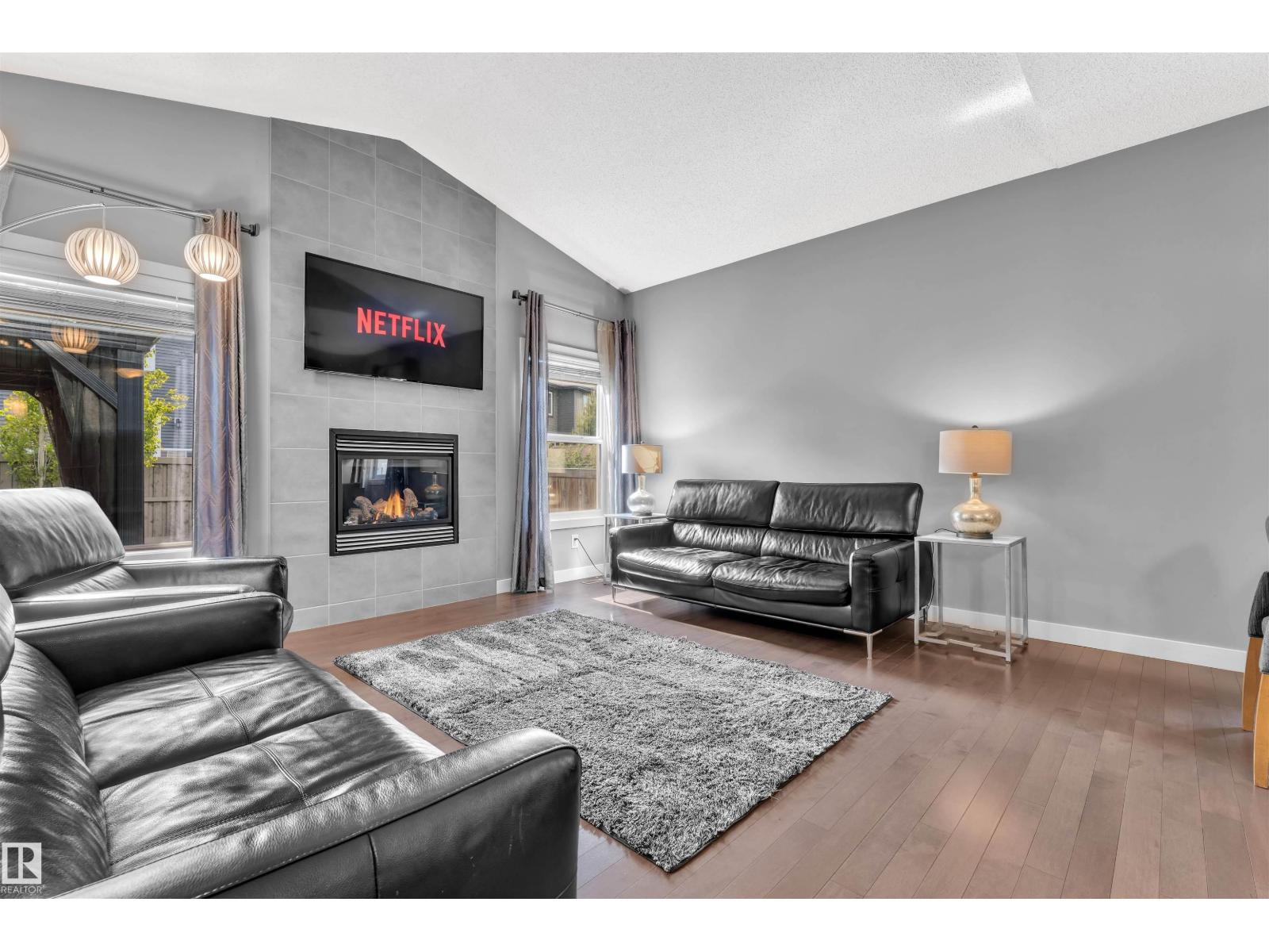 8108 217 ST NW, Edmonton