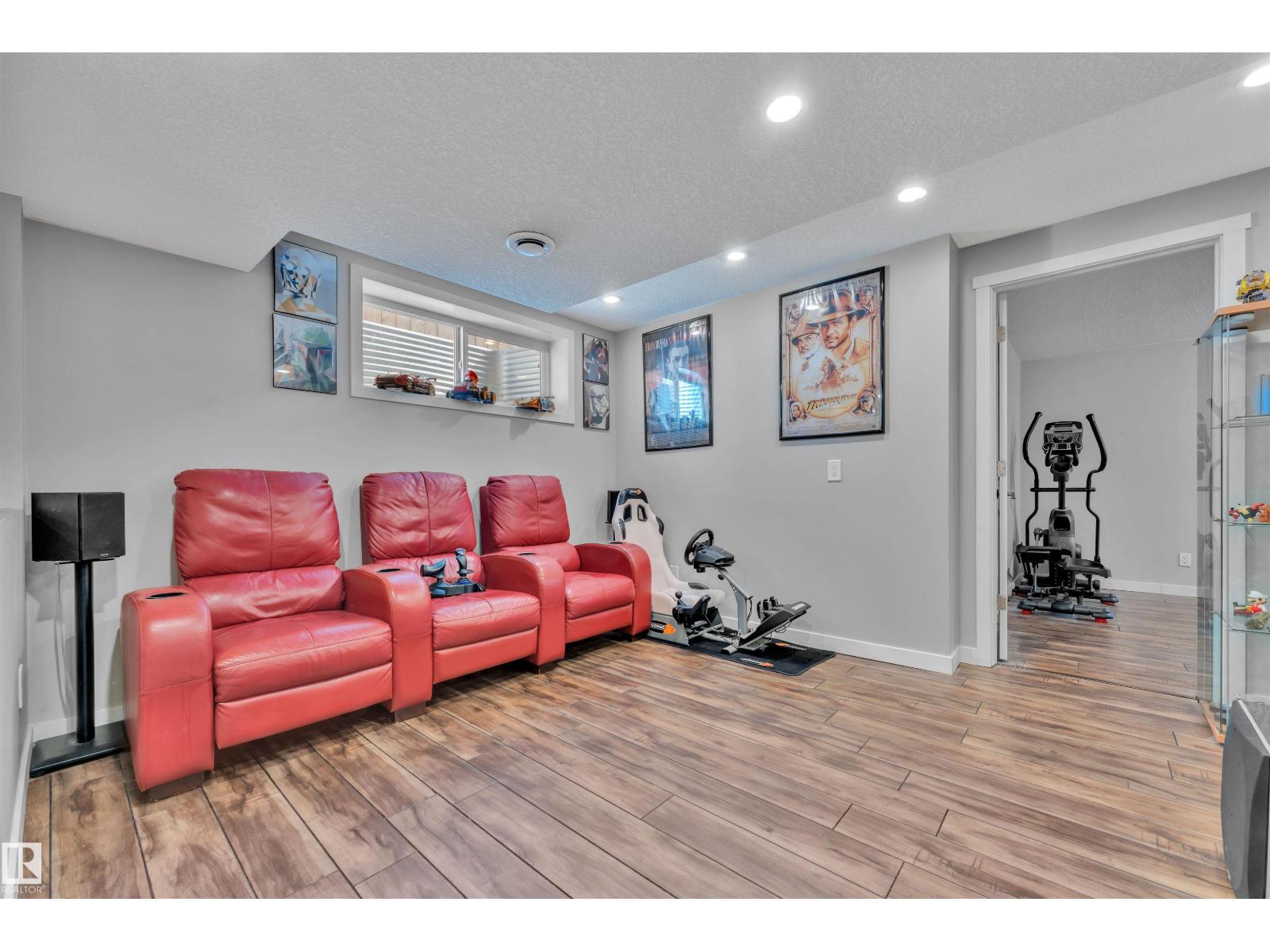 8108 217 ST NW, Edmonton