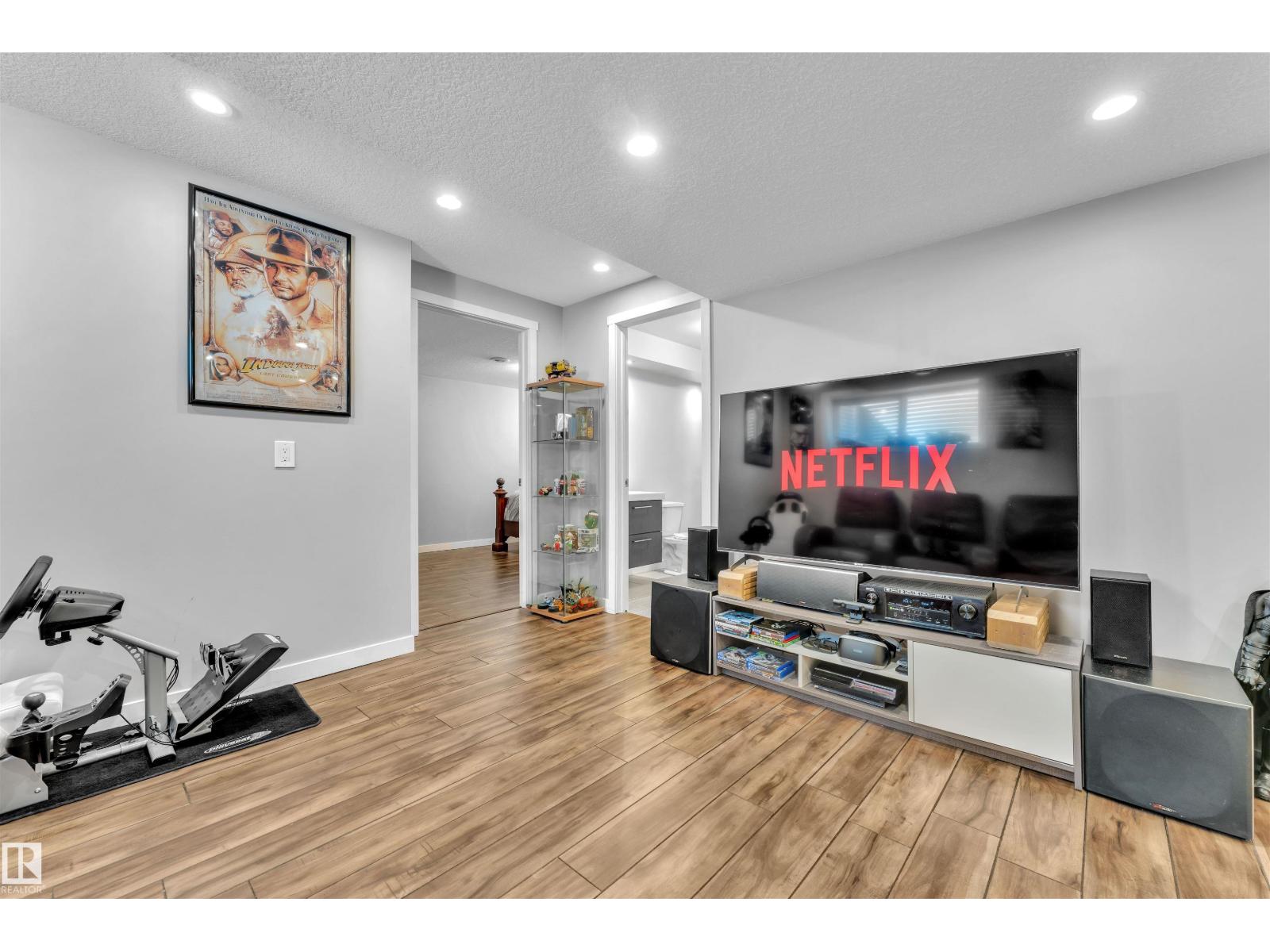 8108 217 ST NW, Edmonton