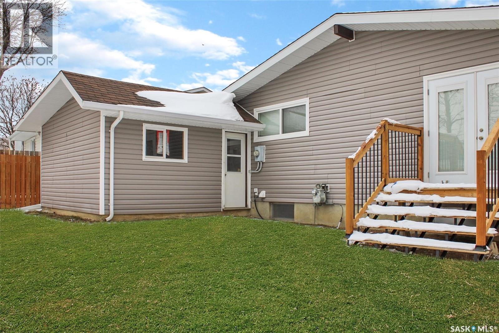 210 Clinton PLACE - 22