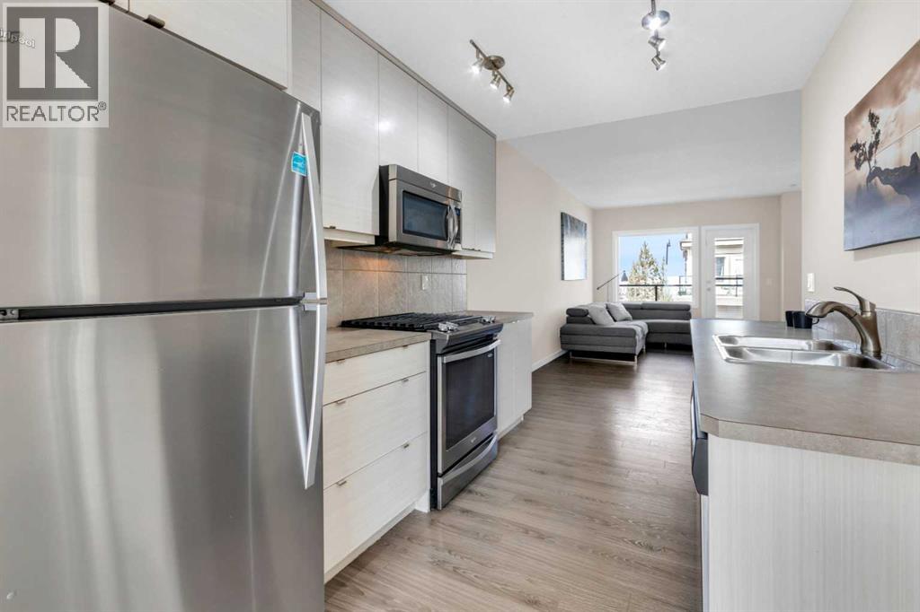 501 River Heights Drive, Cochrane