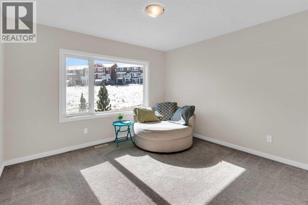 501 River Heights Drive, Cochrane