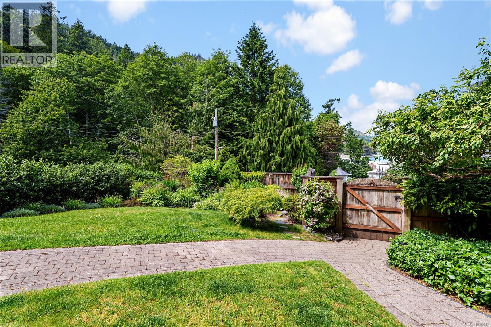 5026 GENOA BAY RD - 60