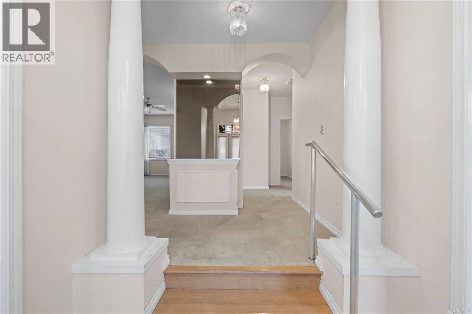 6166 WATERBURY RD - 14