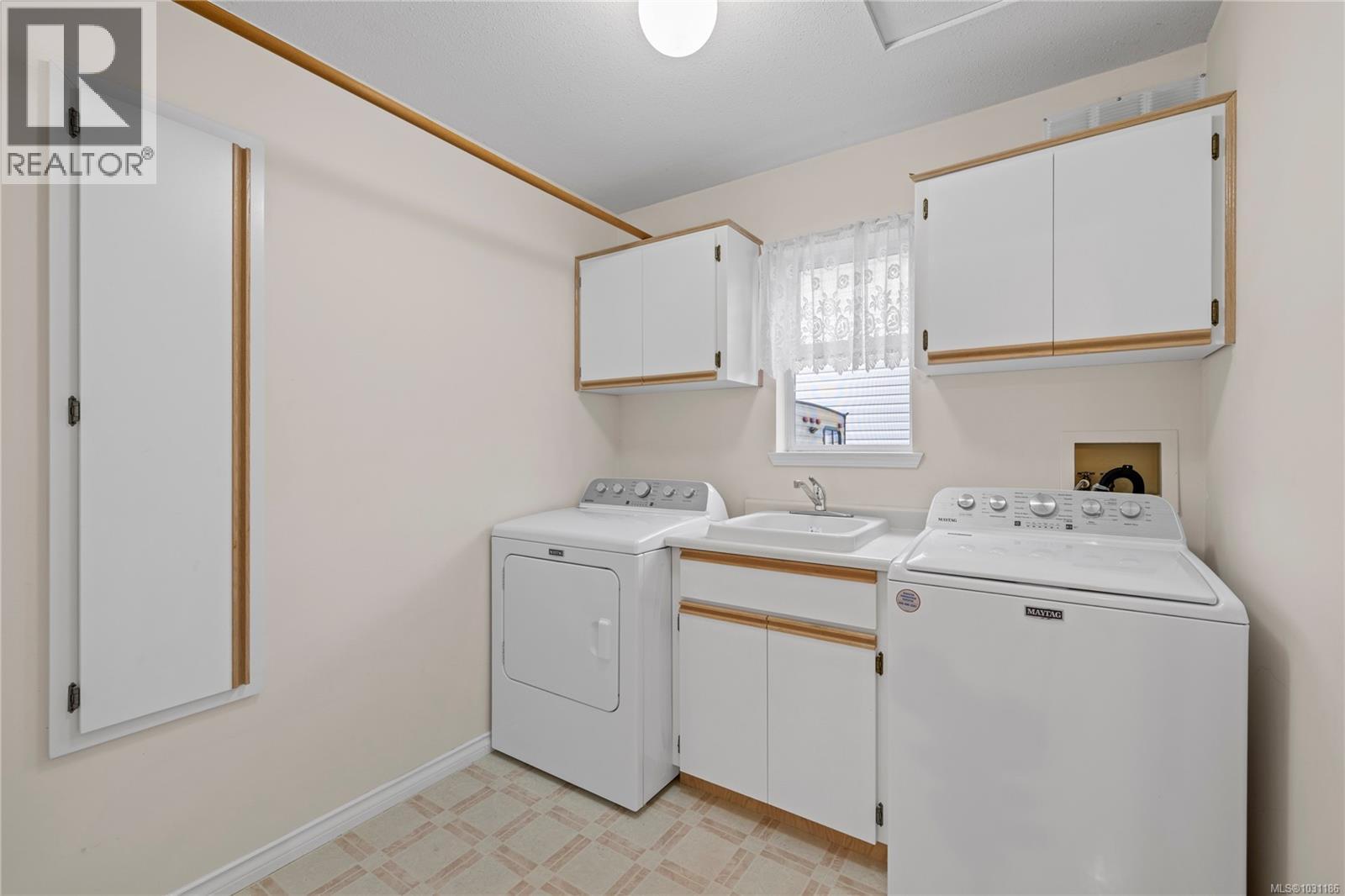 6166 WATERBURY RD - 21