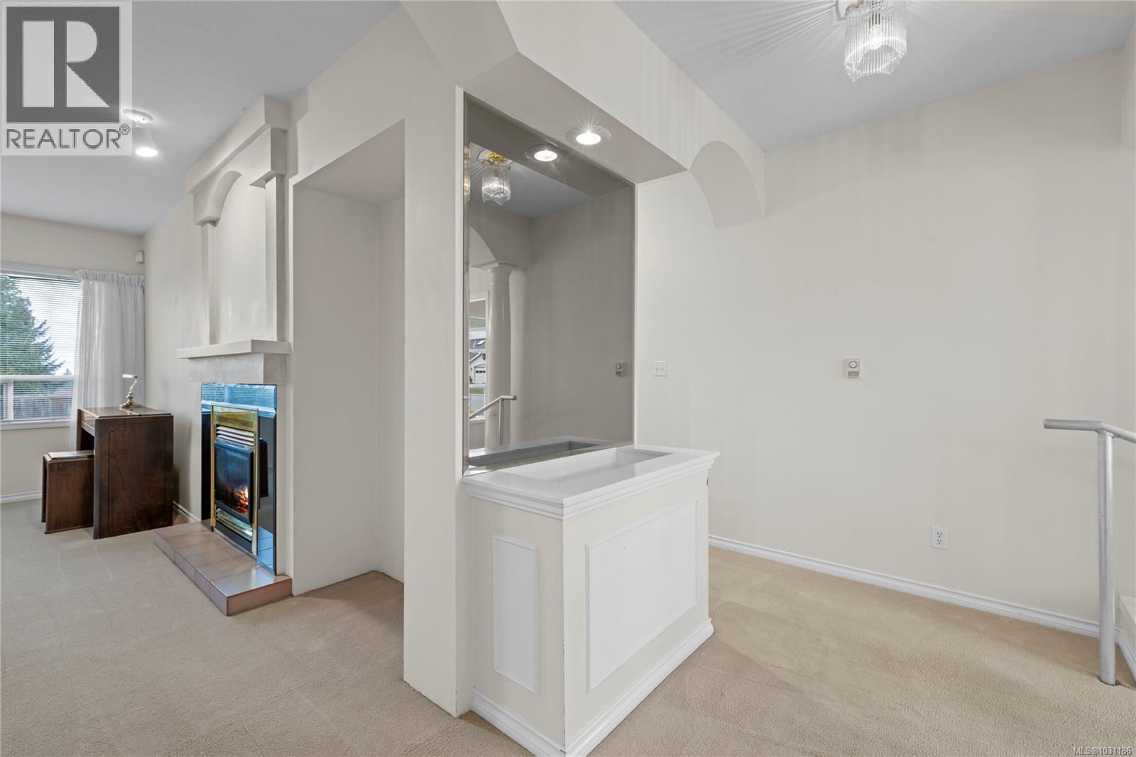 6166 WATERBURY RD - 17