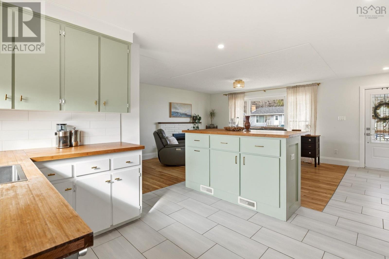 Property 9 of 31 of 34 Grimes Avenue