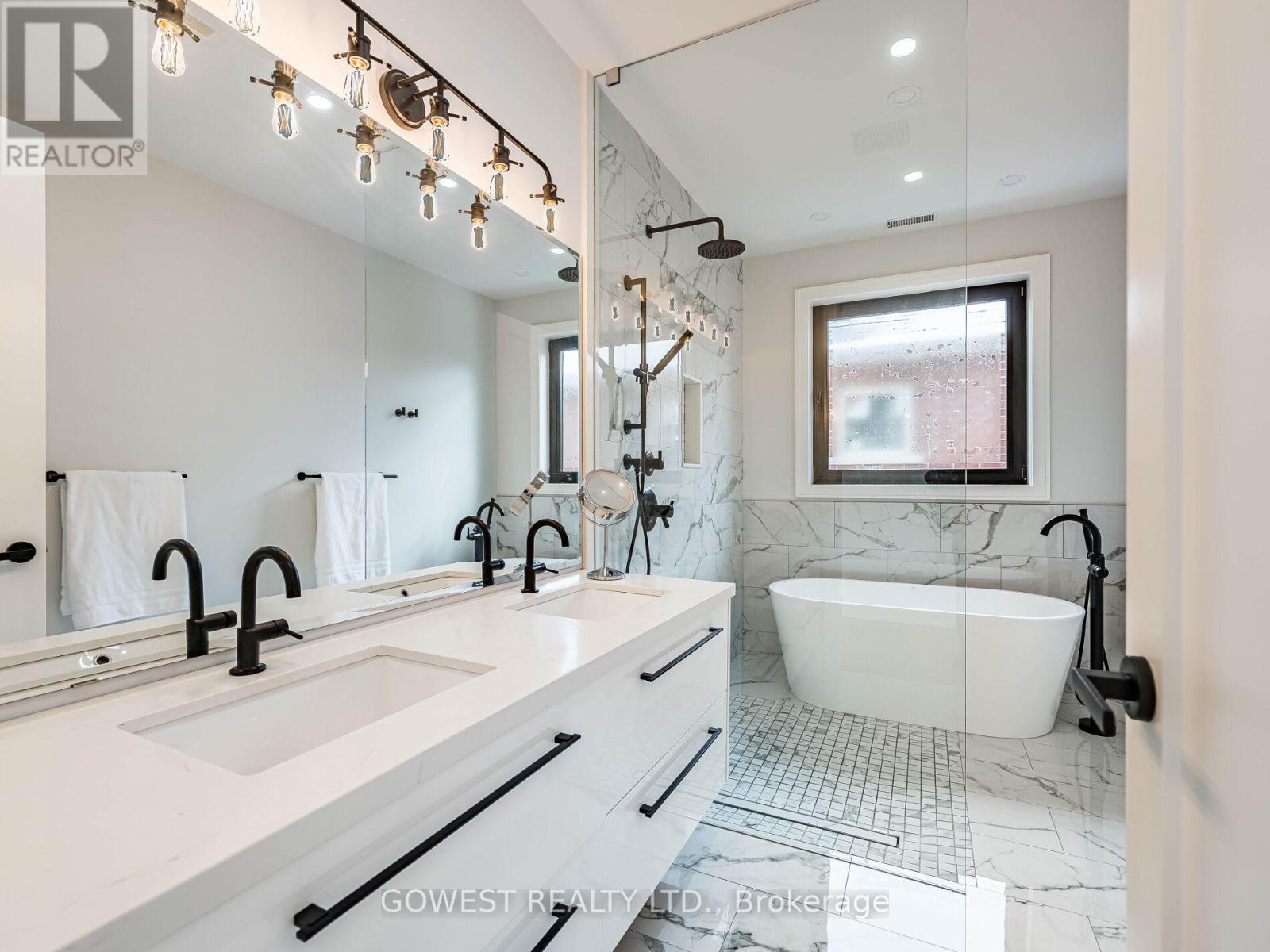 402 NIAR AVENUE — photo 25