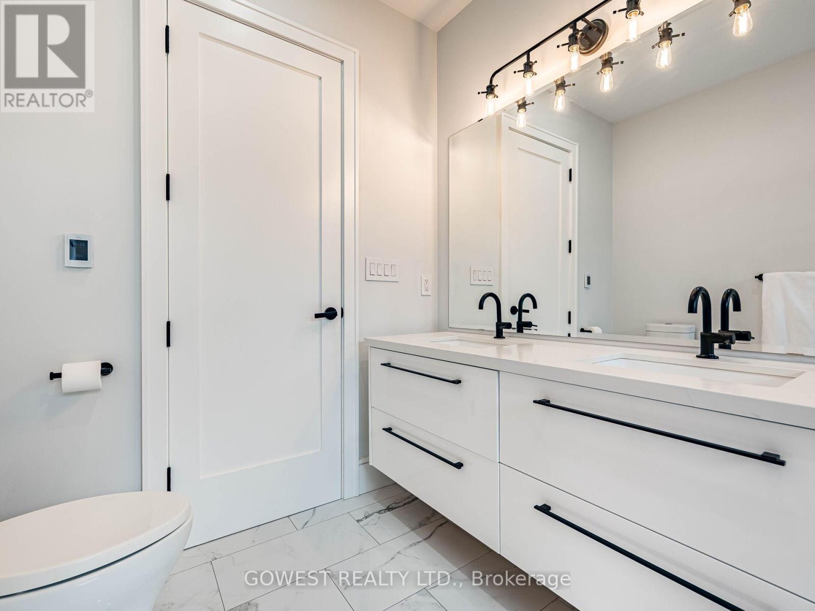 402 NIAR AVENUE — photo 27