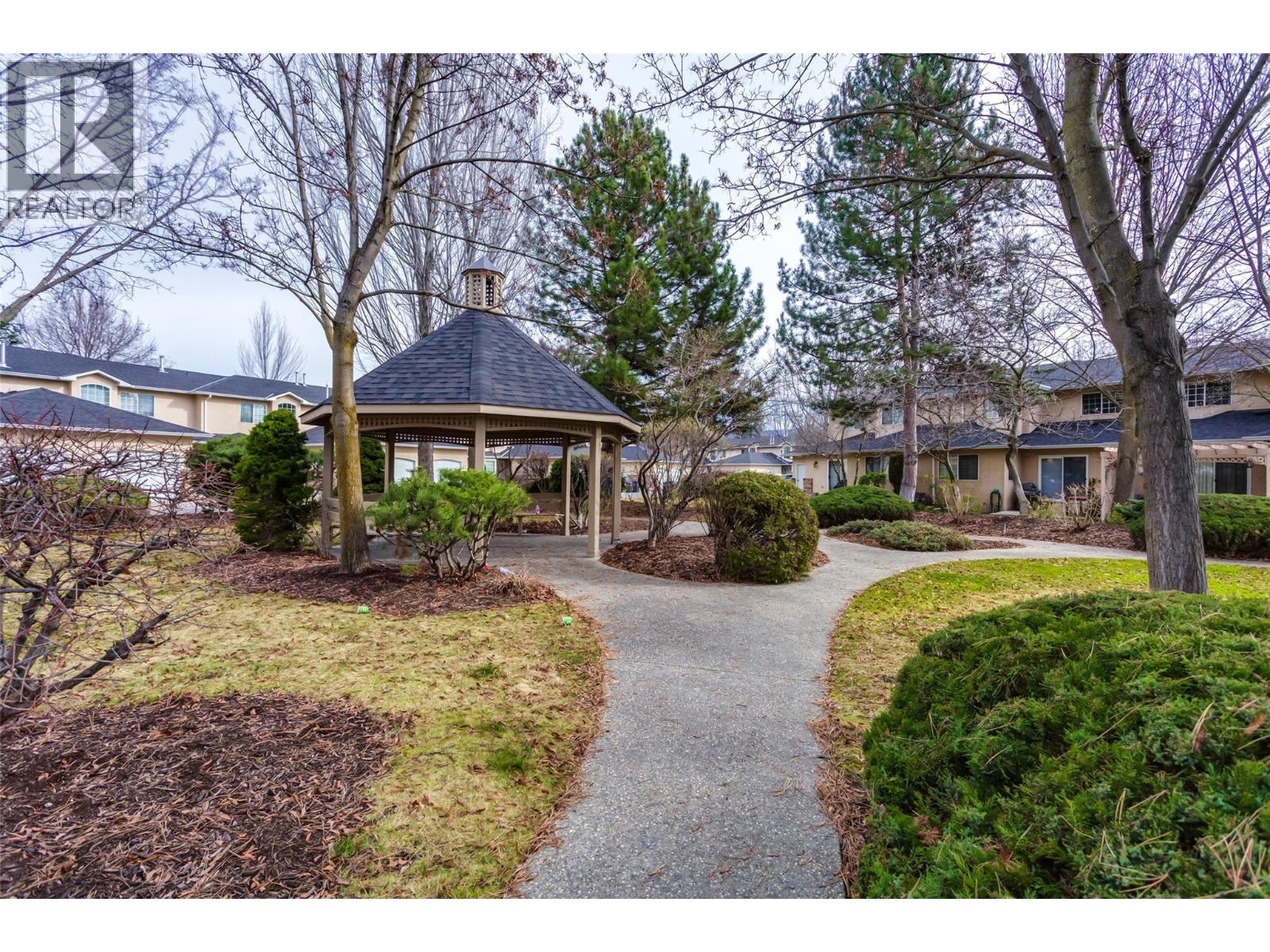 5 527 Yates Road, Kelowna