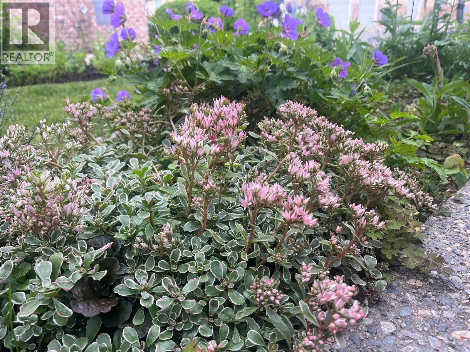 5 527 Yates Road, Kelowna