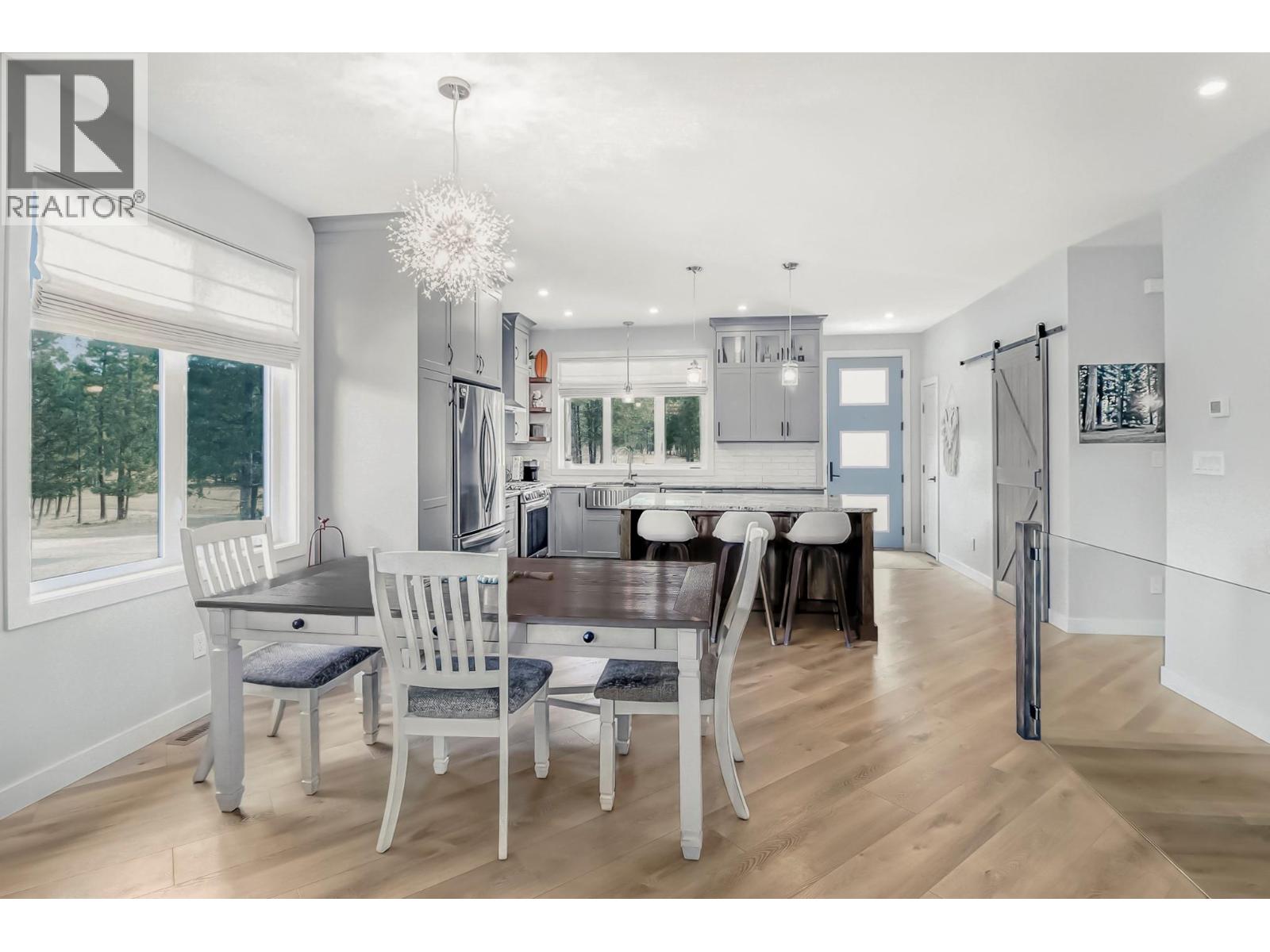  136 PURCELL Place, Cranbrook