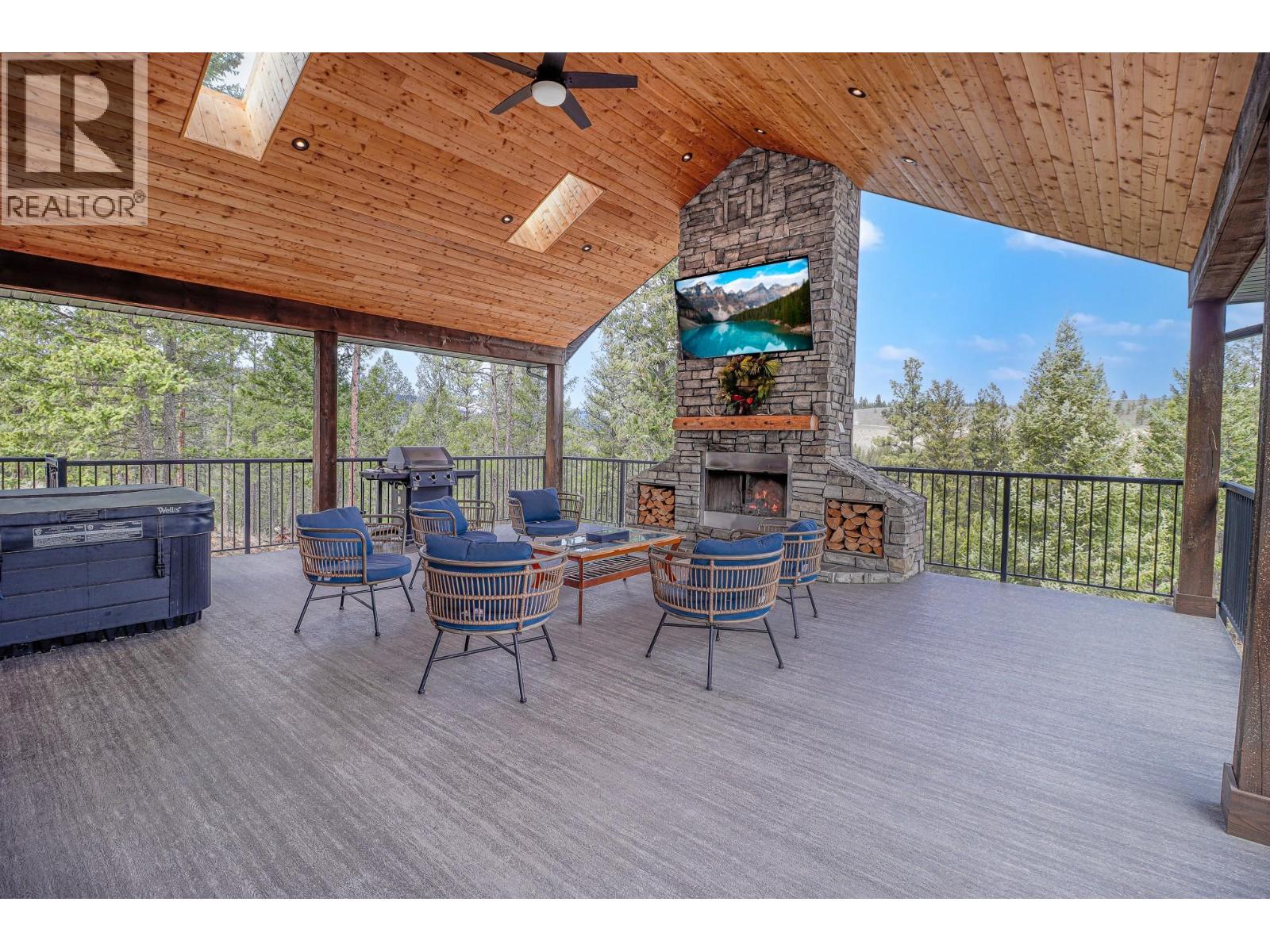  136 PURCELL Place, Cranbrook