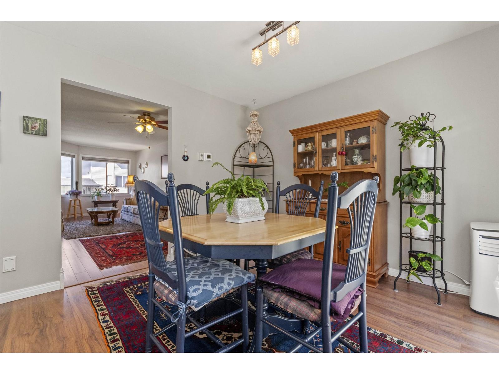 51 5904 VEDDER ROAD, Vedder Crossing, Chilliwack