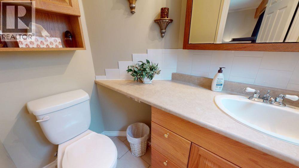 4827 KITWANGA DRIVE - 11