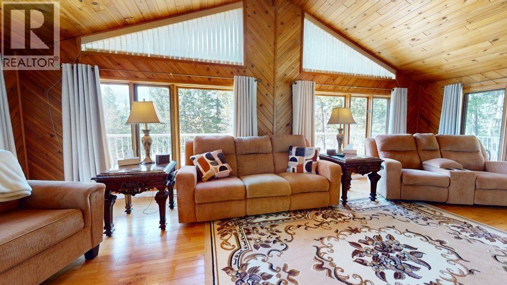 4827 KITWANGA DRIVE - 2