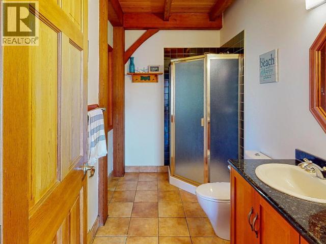 3749 HIGHWAY 101 - 29