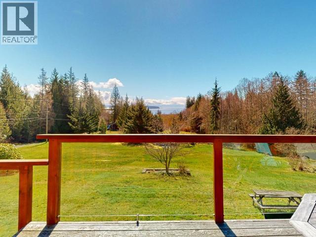 3749 HIGHWAY 101 - 3