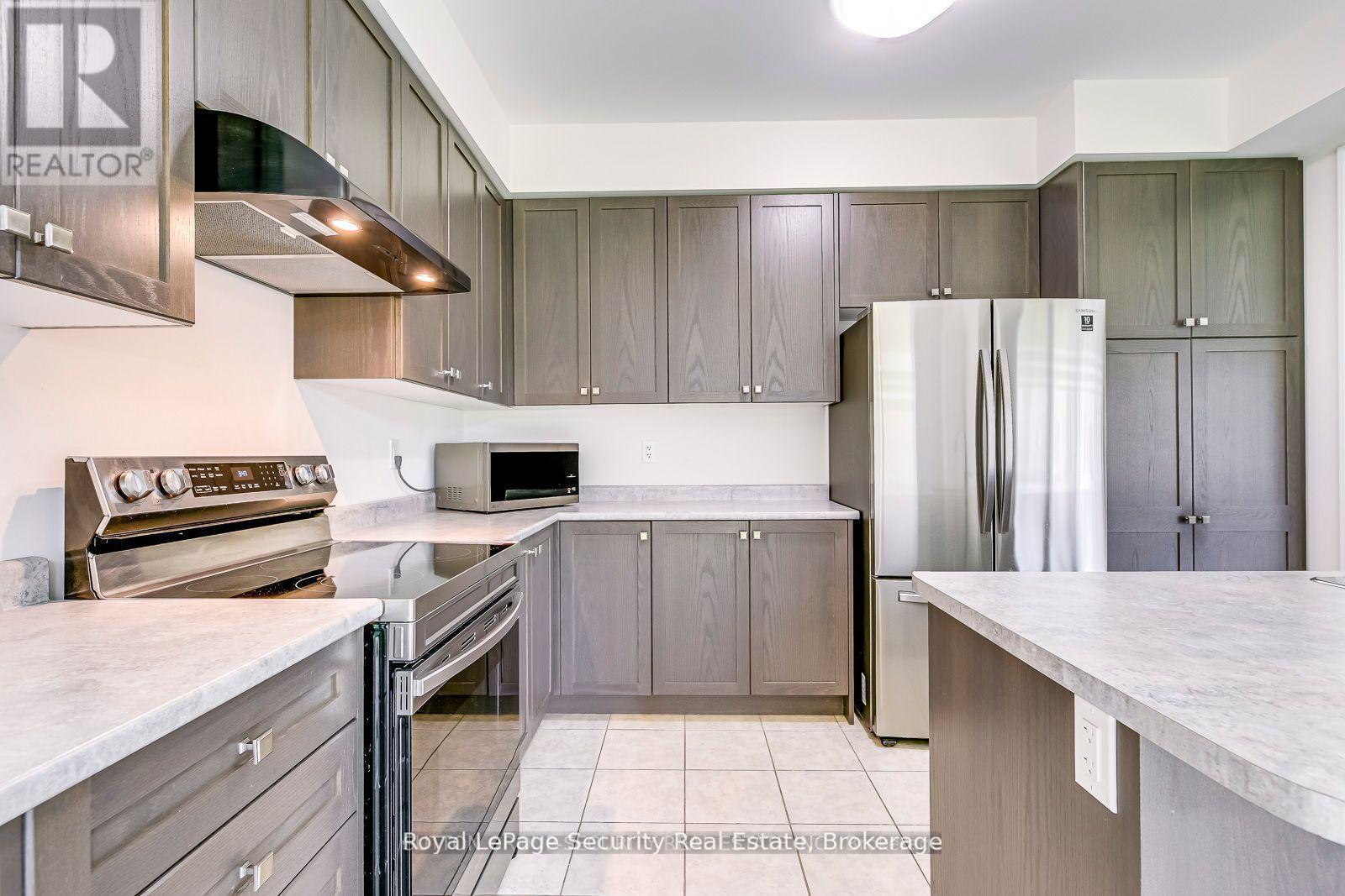 30 WITTEVEEN DRIVE - 16