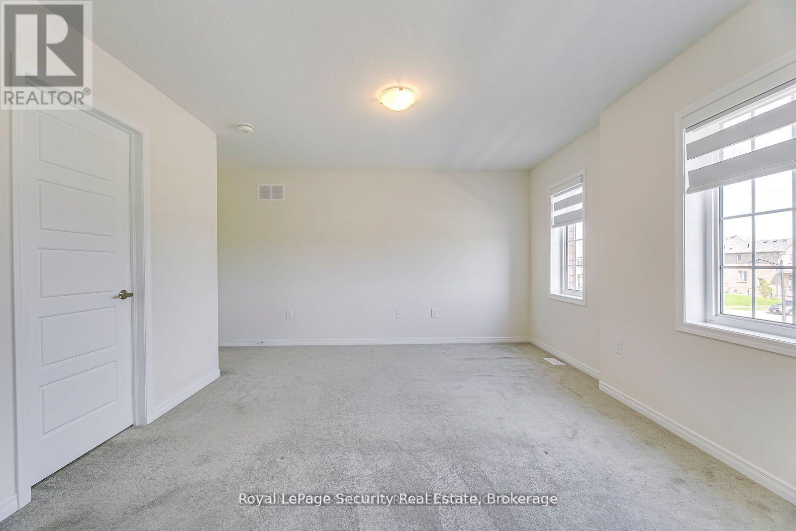 30 WITTEVEEN DRIVE - 25